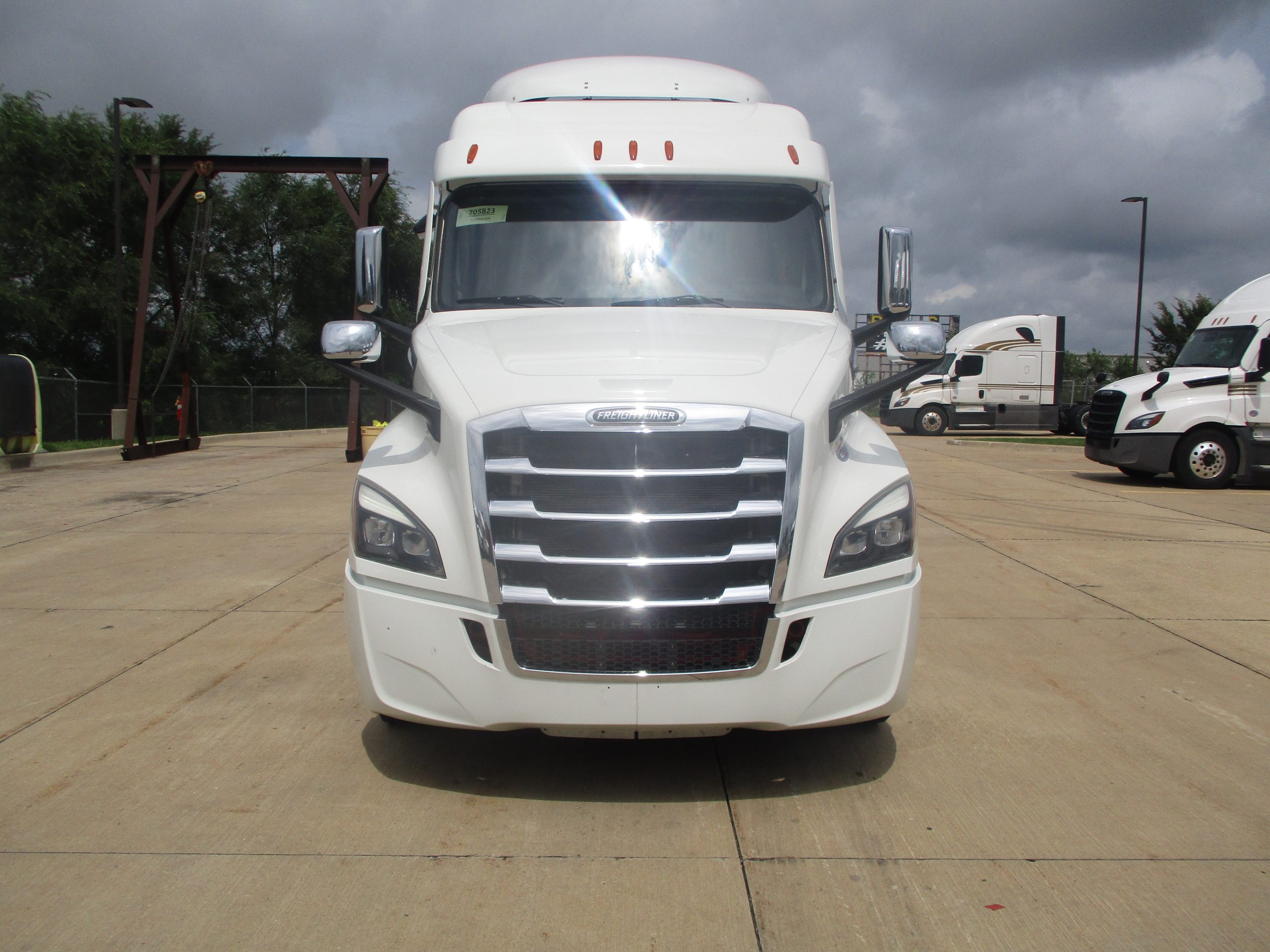 2021 Freightliner PT126SLP - image 2 of 6