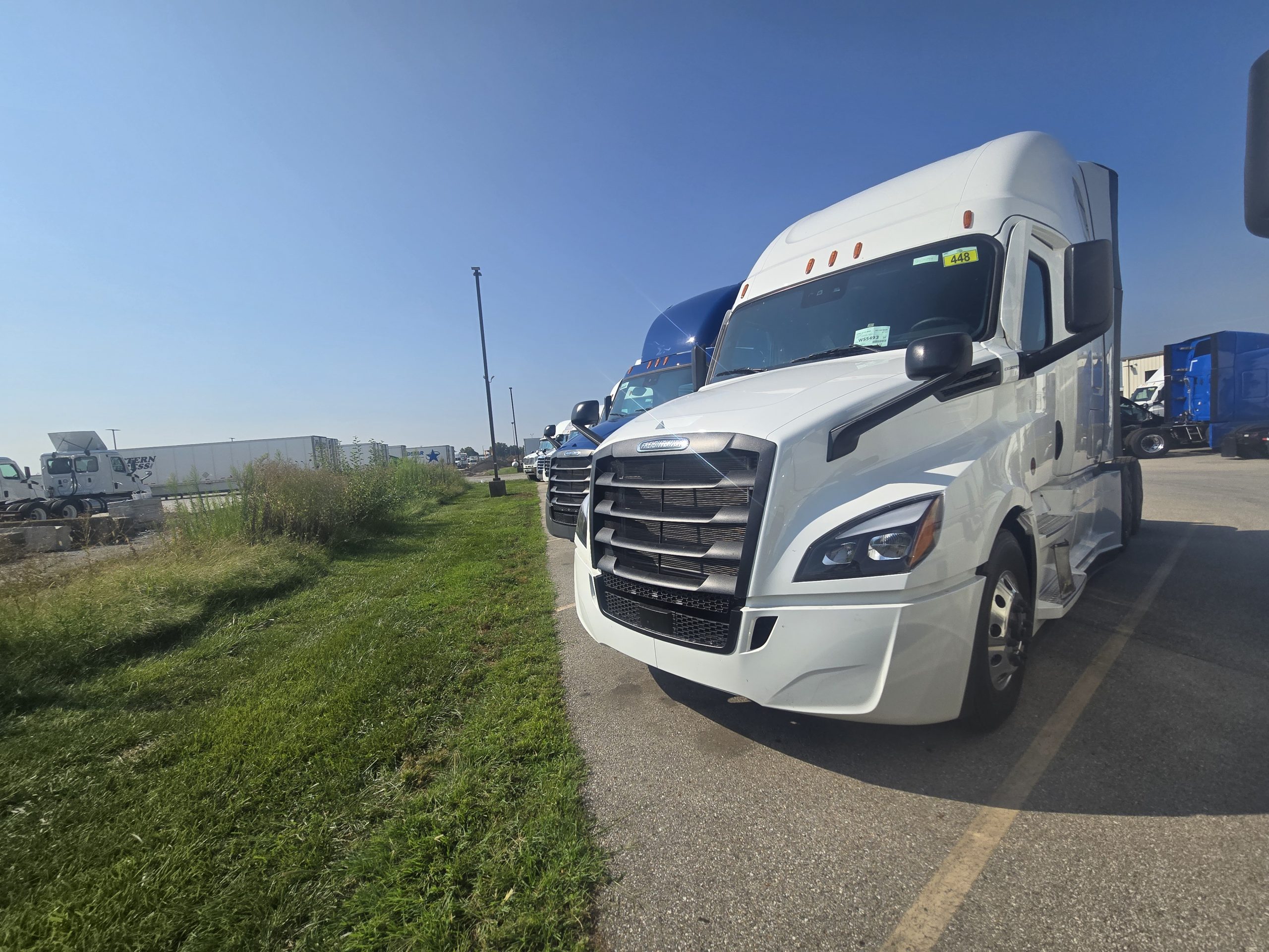2026 Freightliner PT126SLP 2026 Freightliner PT126SLP - image 2 of 6