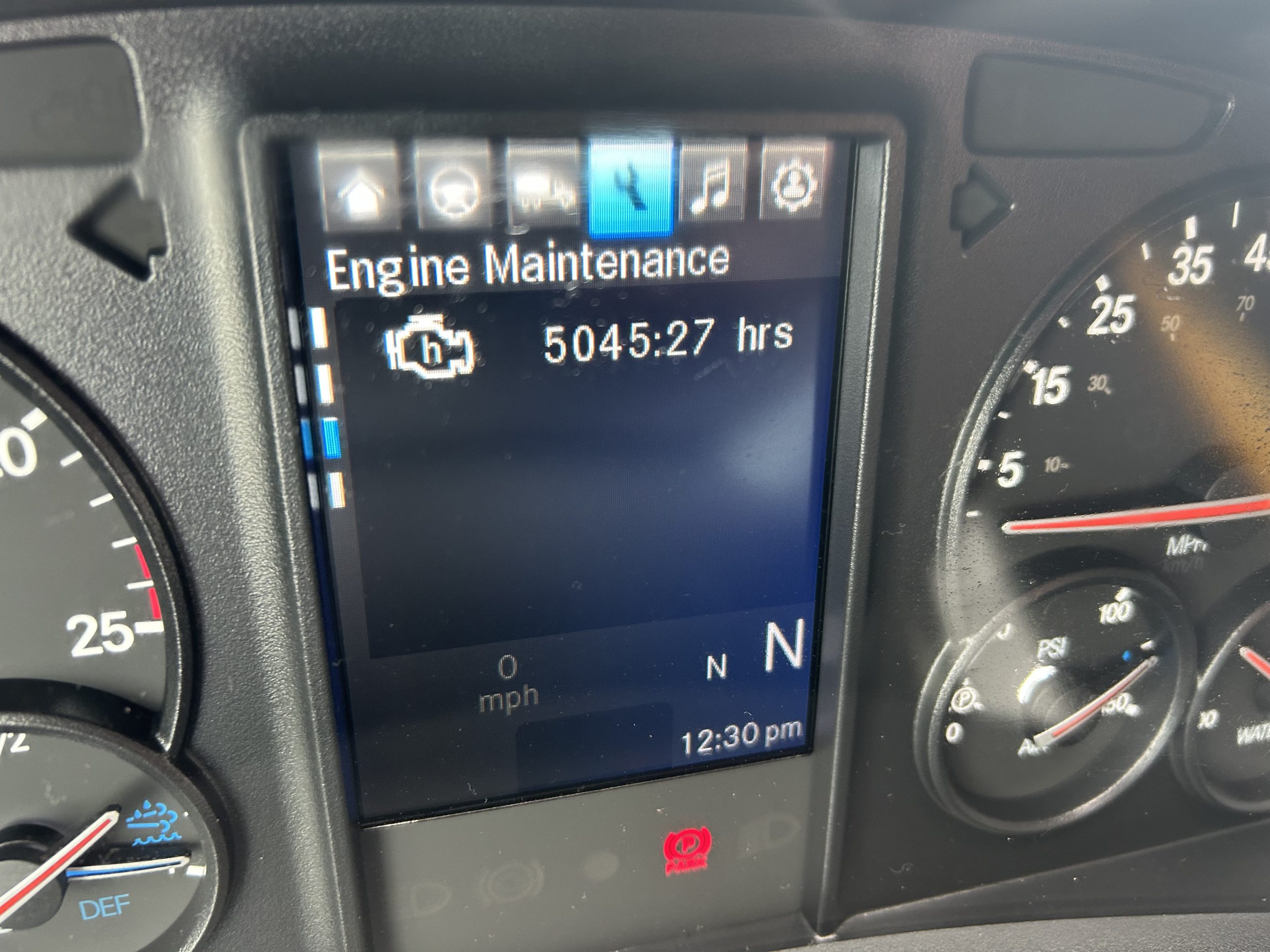 2022 Western Star 49X - image 5 of 6
