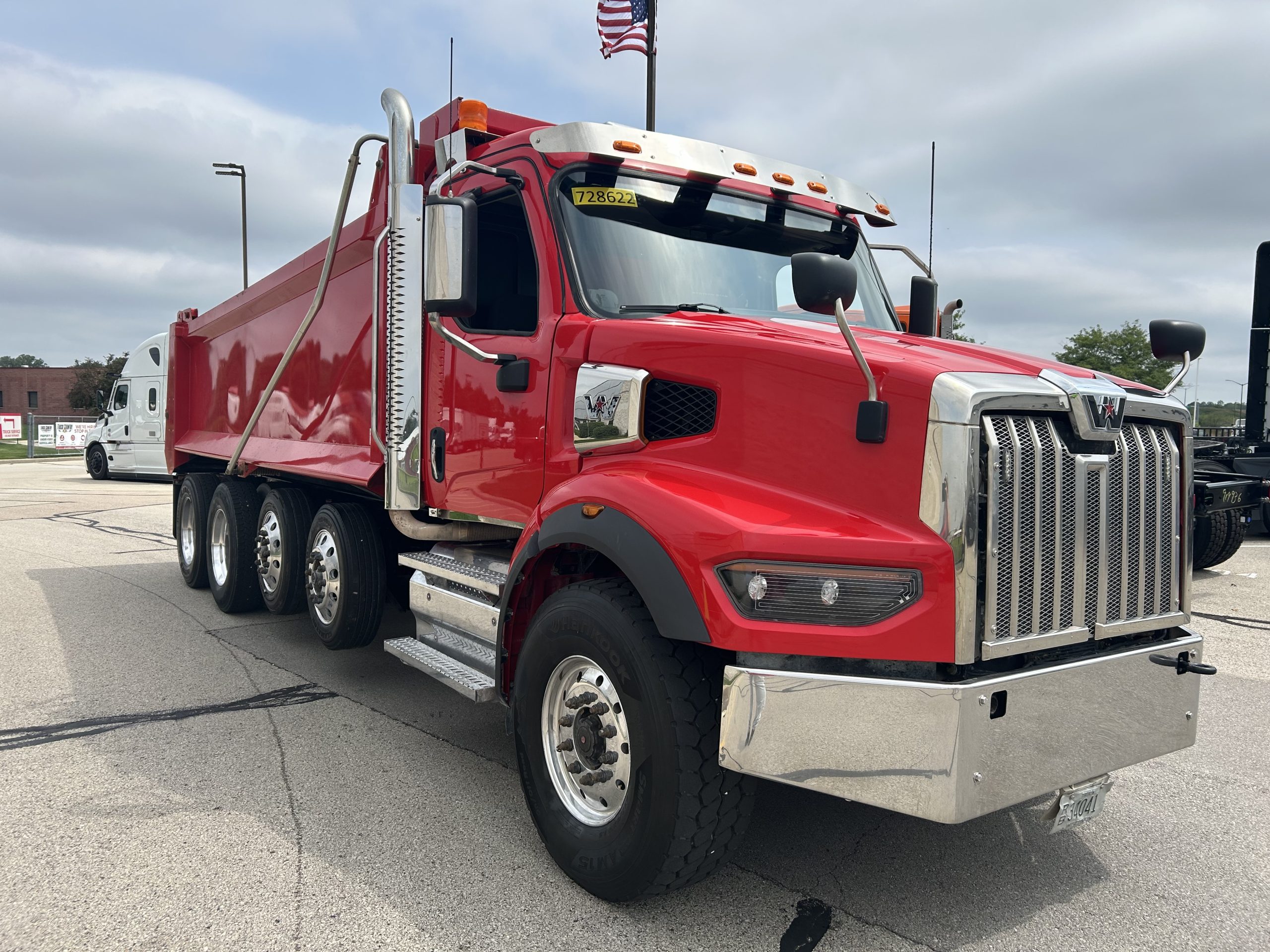 2022 Western Star 49X - image 3 of 6