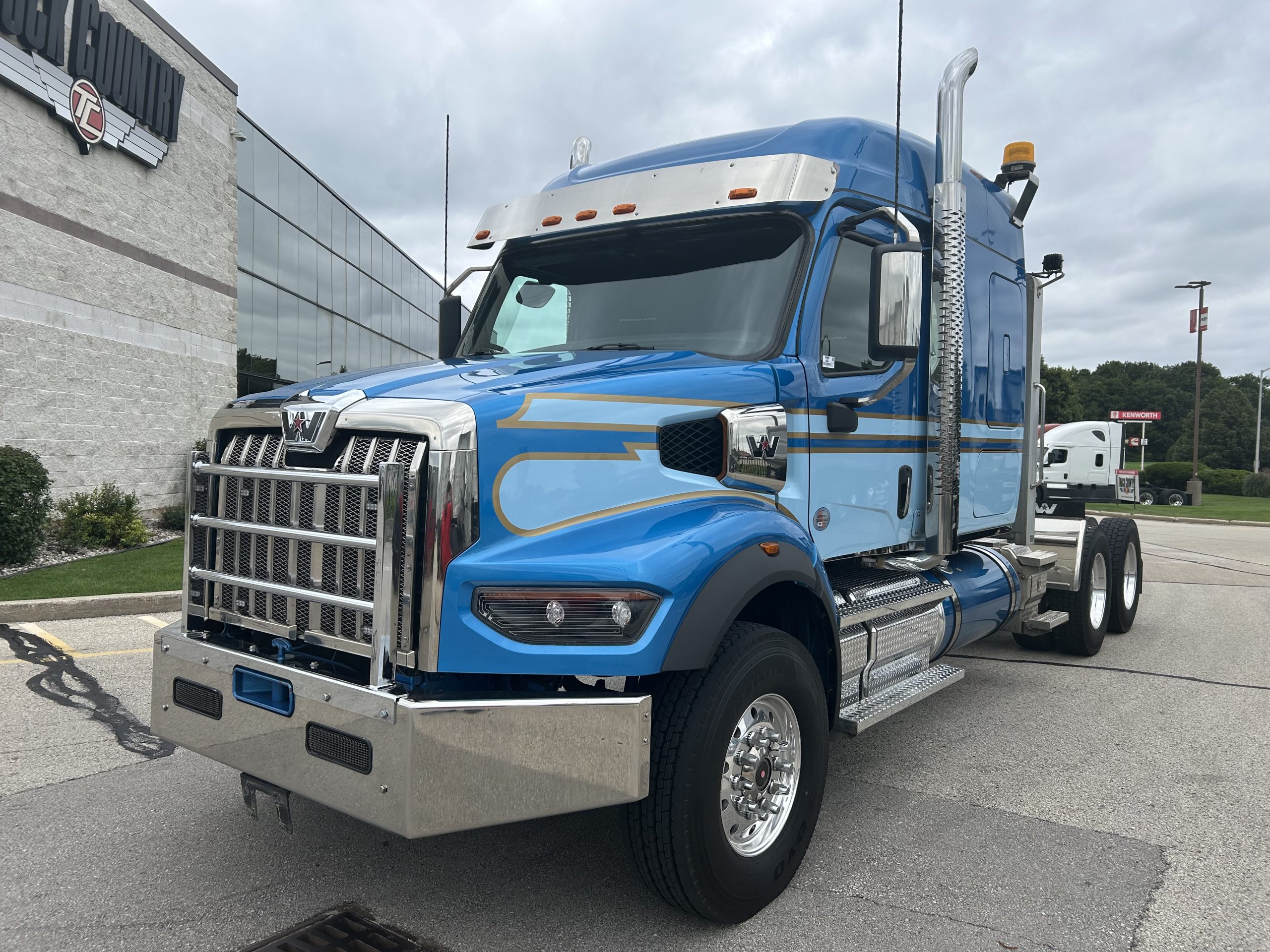 2024 Western Star 49X - image 1 of 6