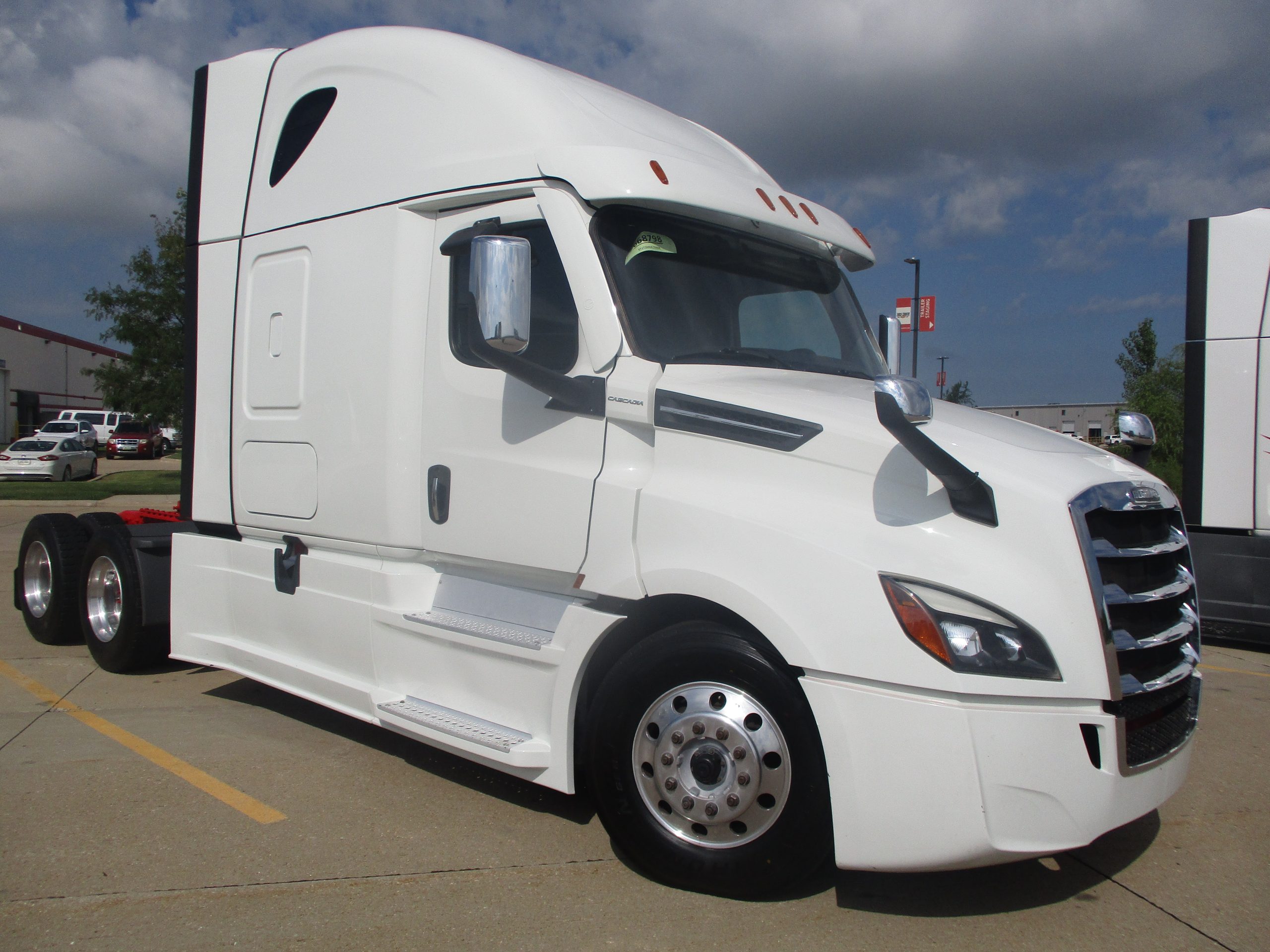 2022 Freightliner PT126SLP - image 3 of 6