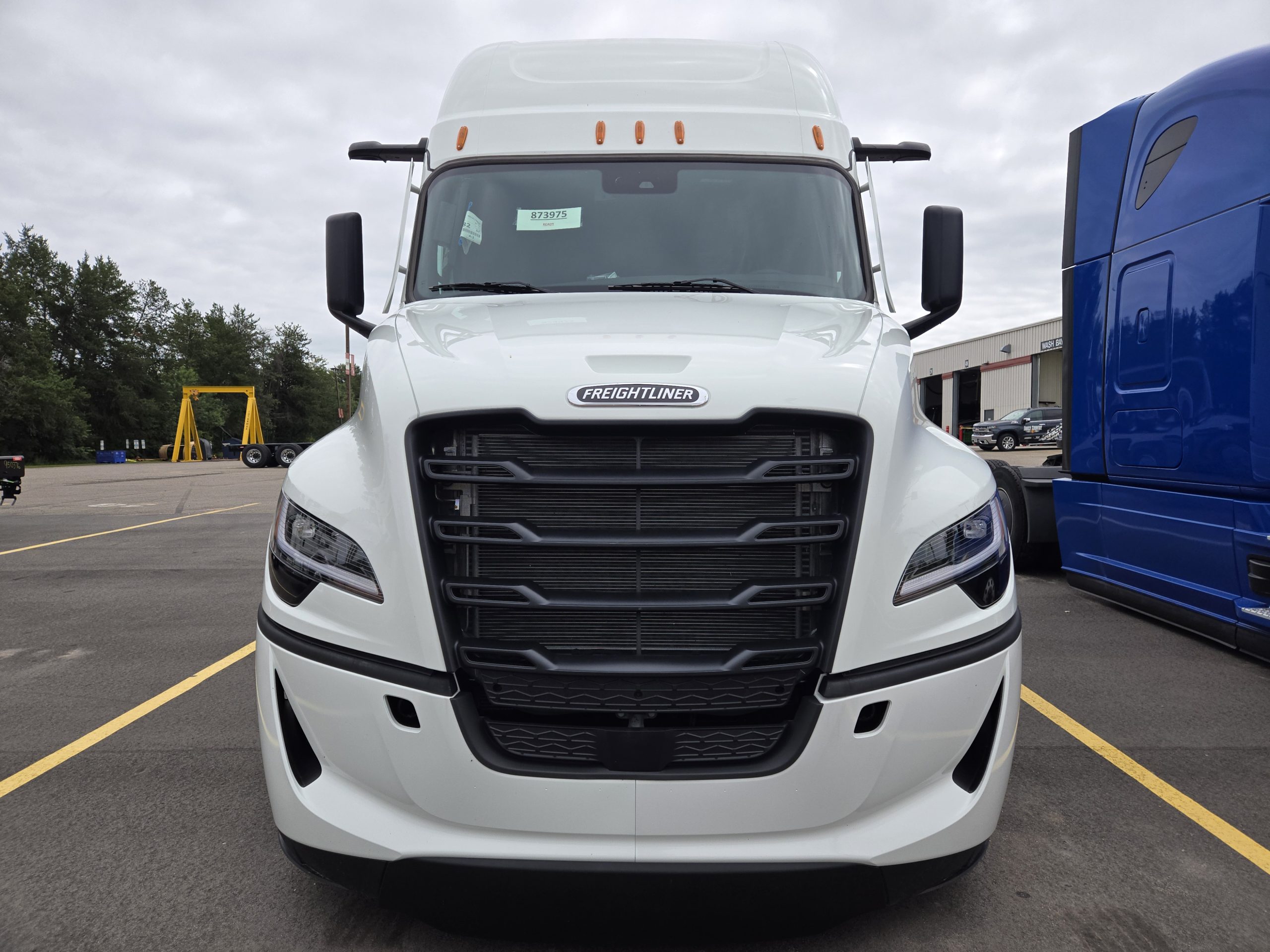 2026 Freightliner - image 2