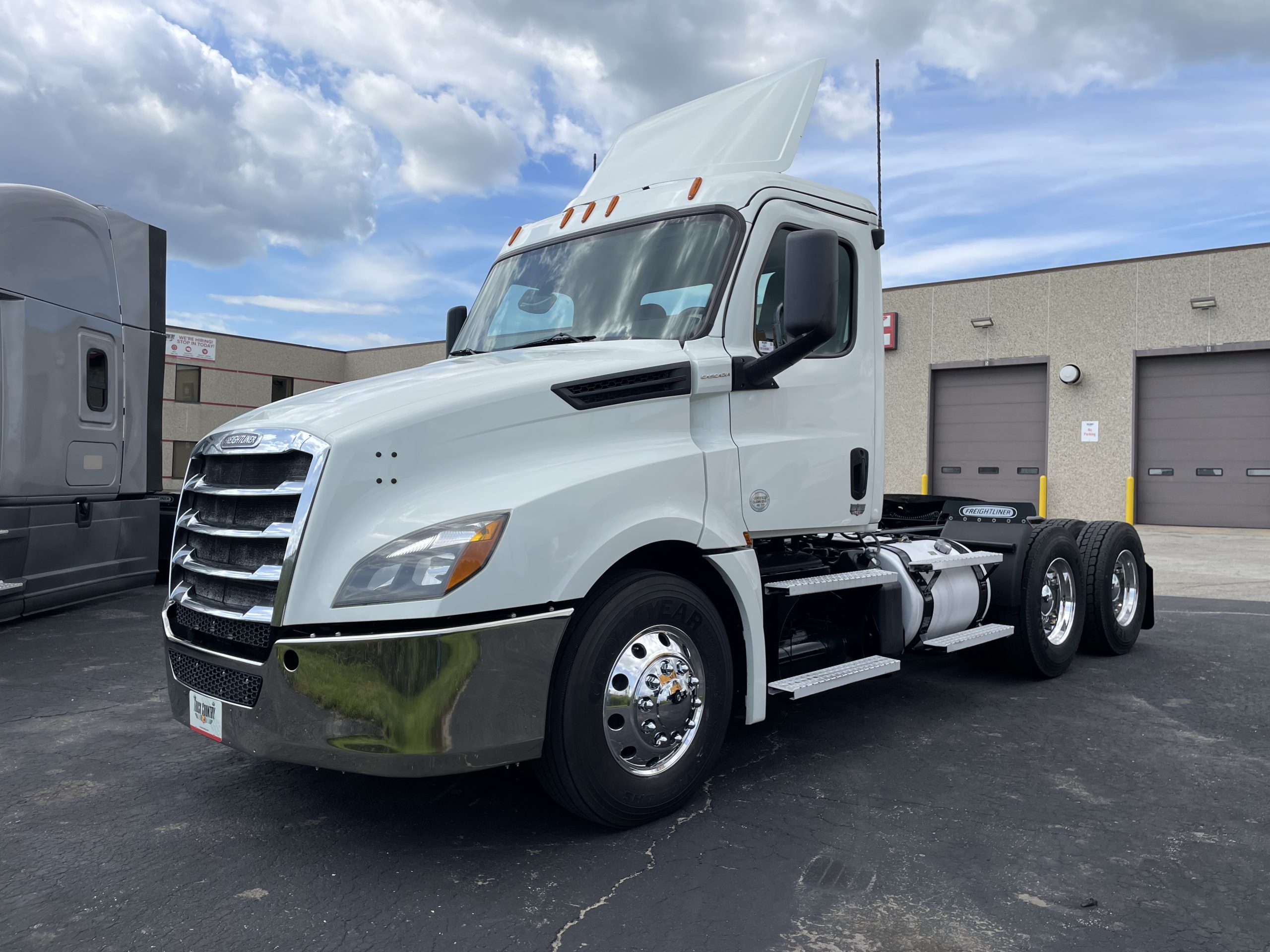 2020 Freightliner - image 1