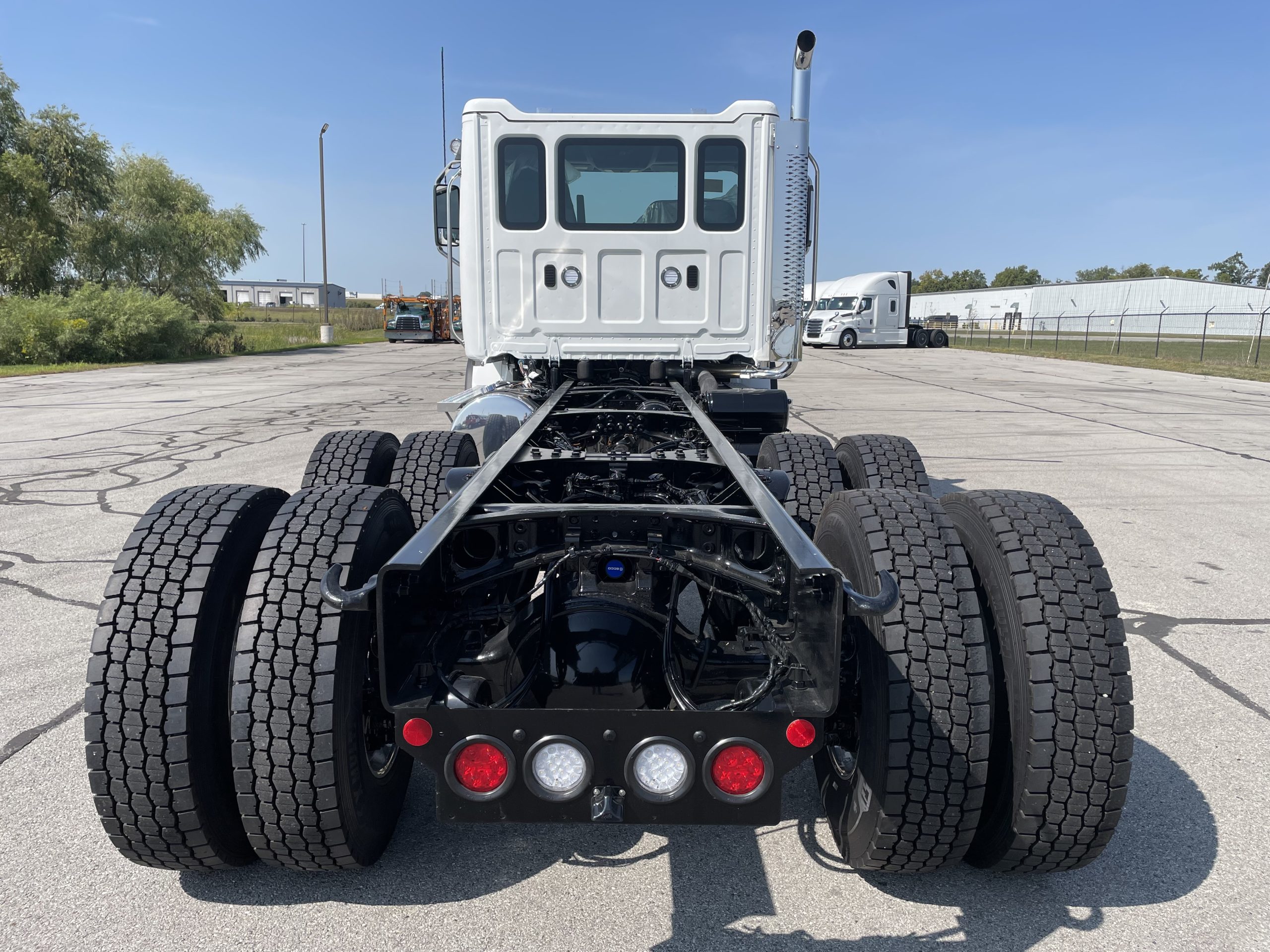 2026 Western Star 47X - image 4 of 6