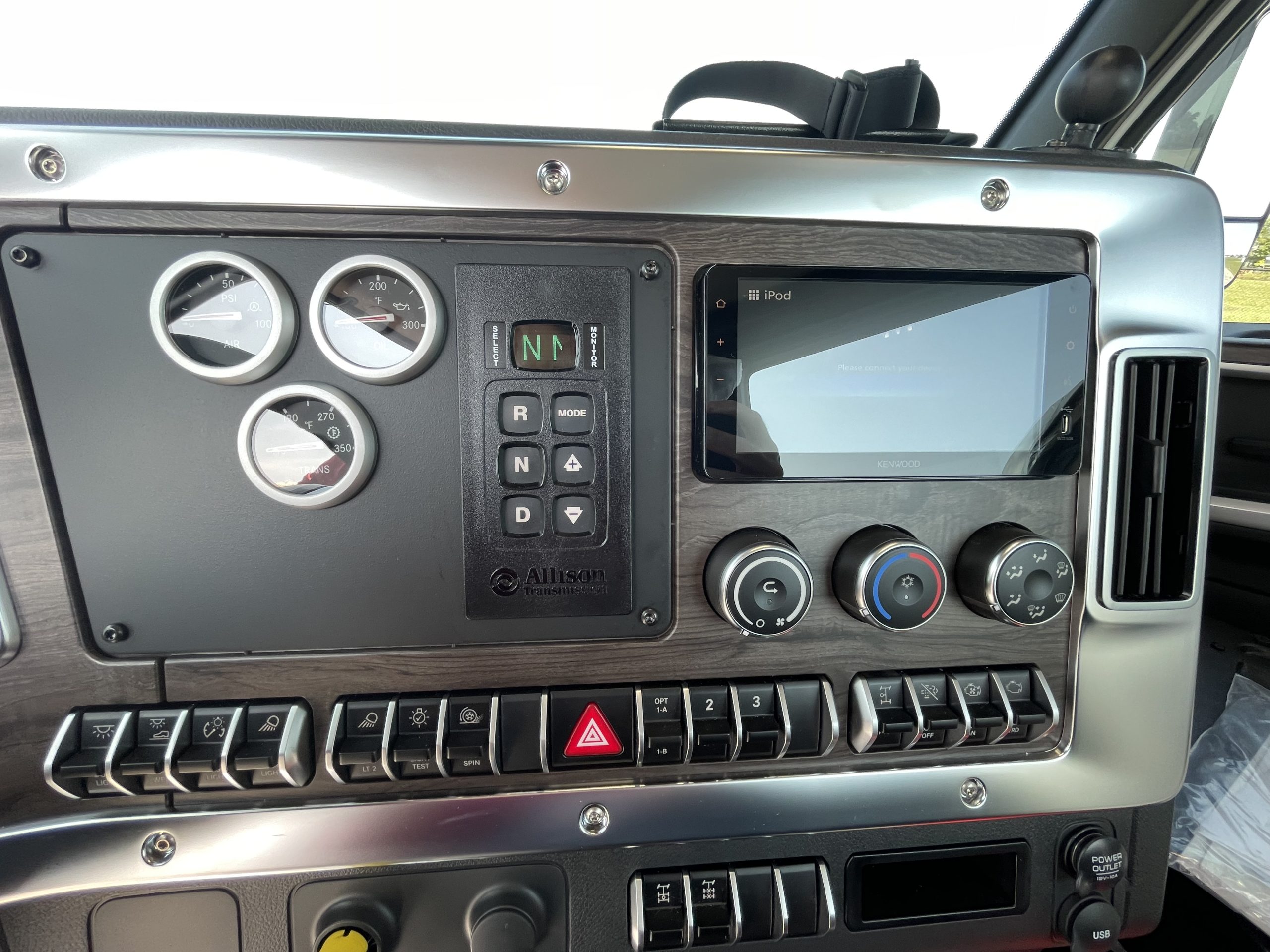 2026 Western Star 47X - image 6 of 6