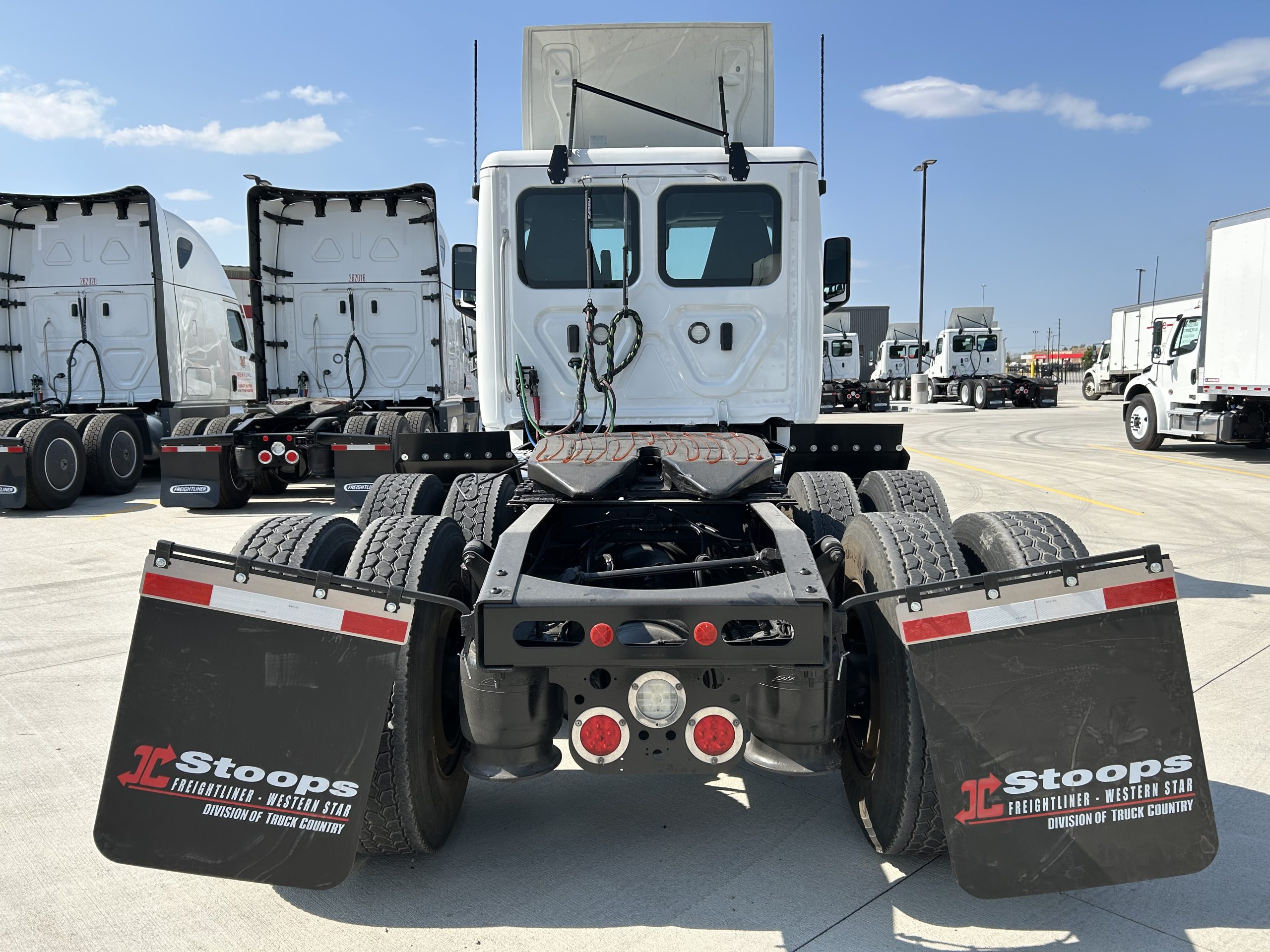 2020 Freightliner - image 4