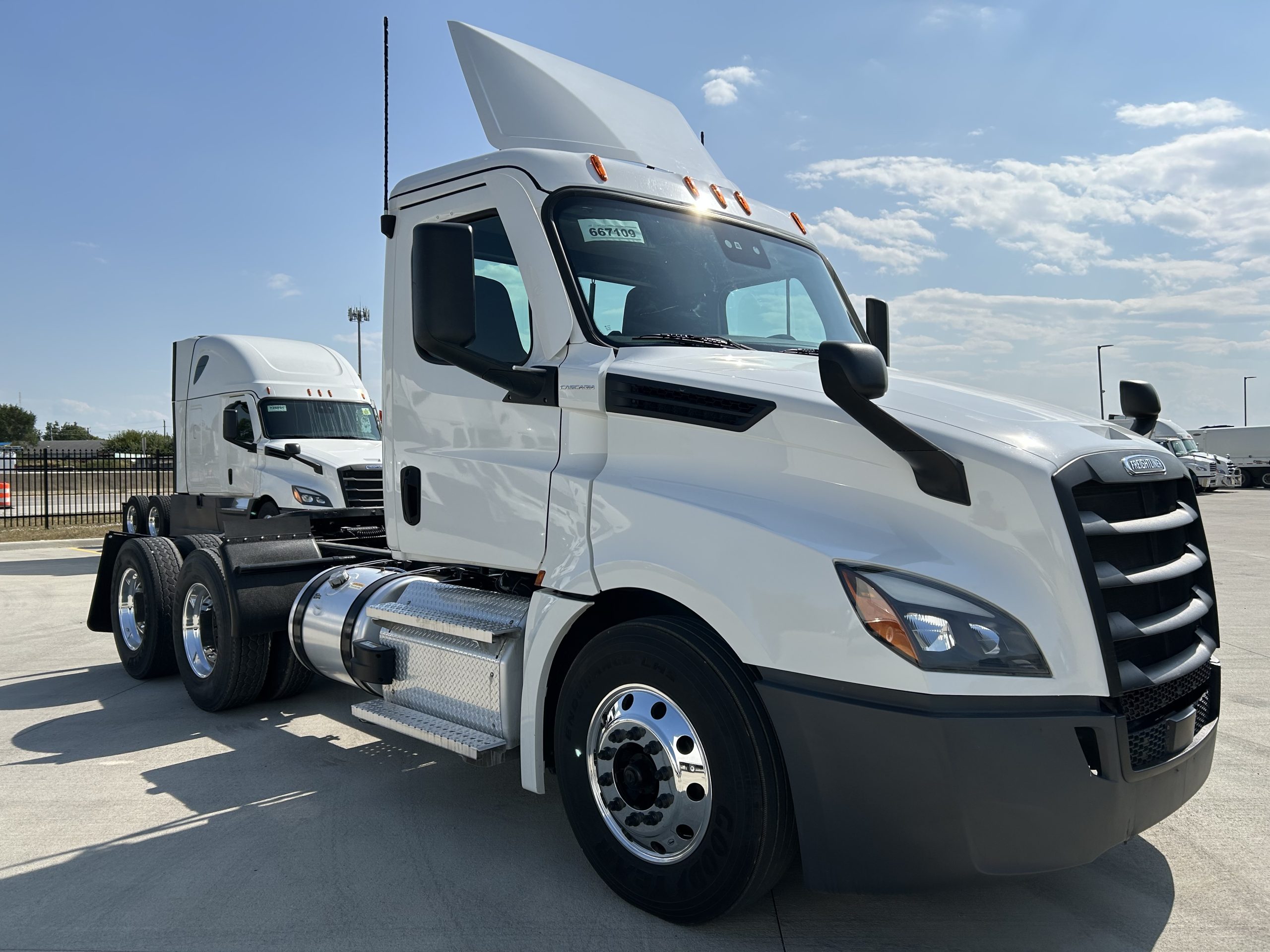 2020 Freightliner - image 3