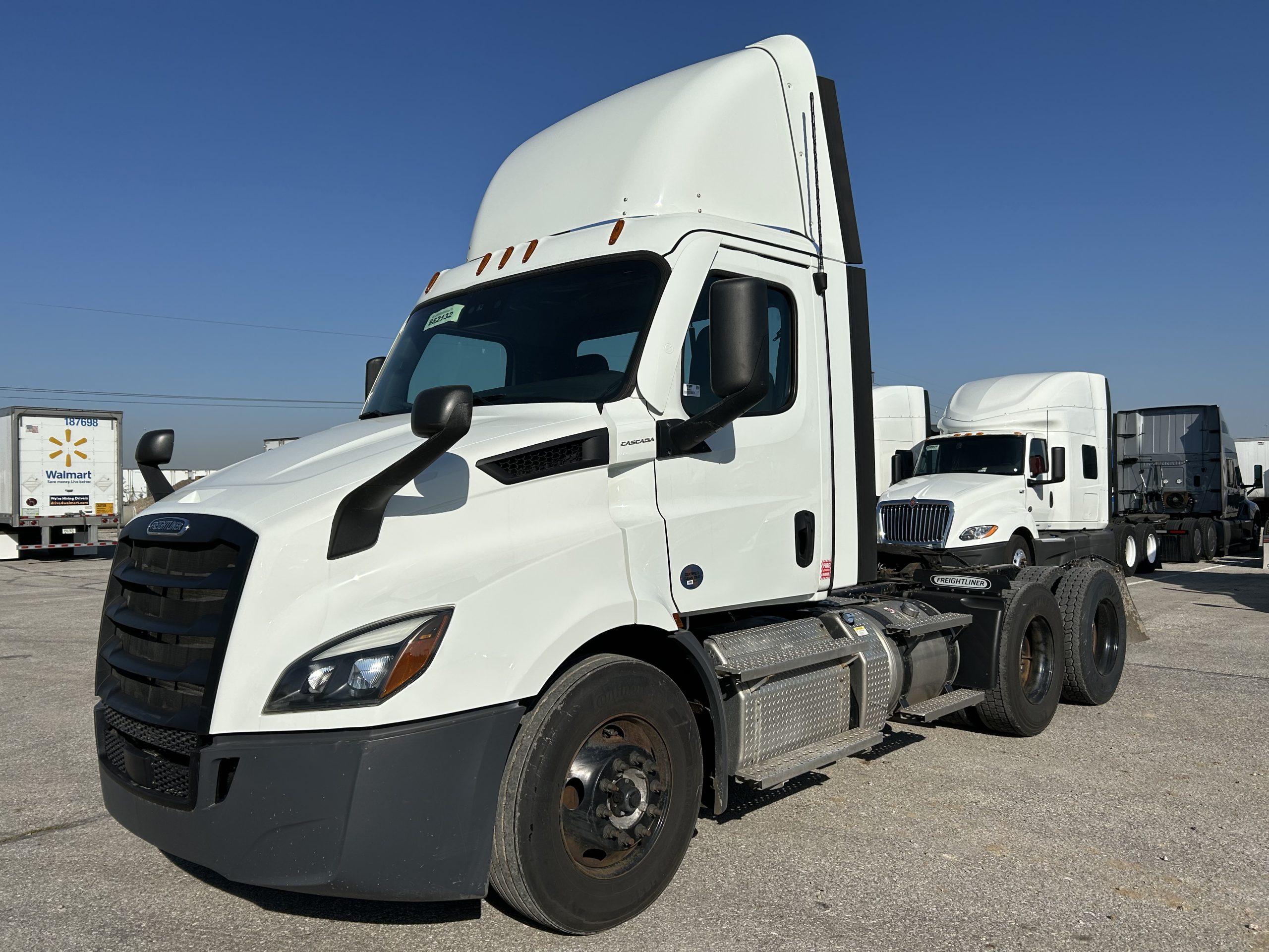 2021 Freightliner PE116 - image 1 of 5