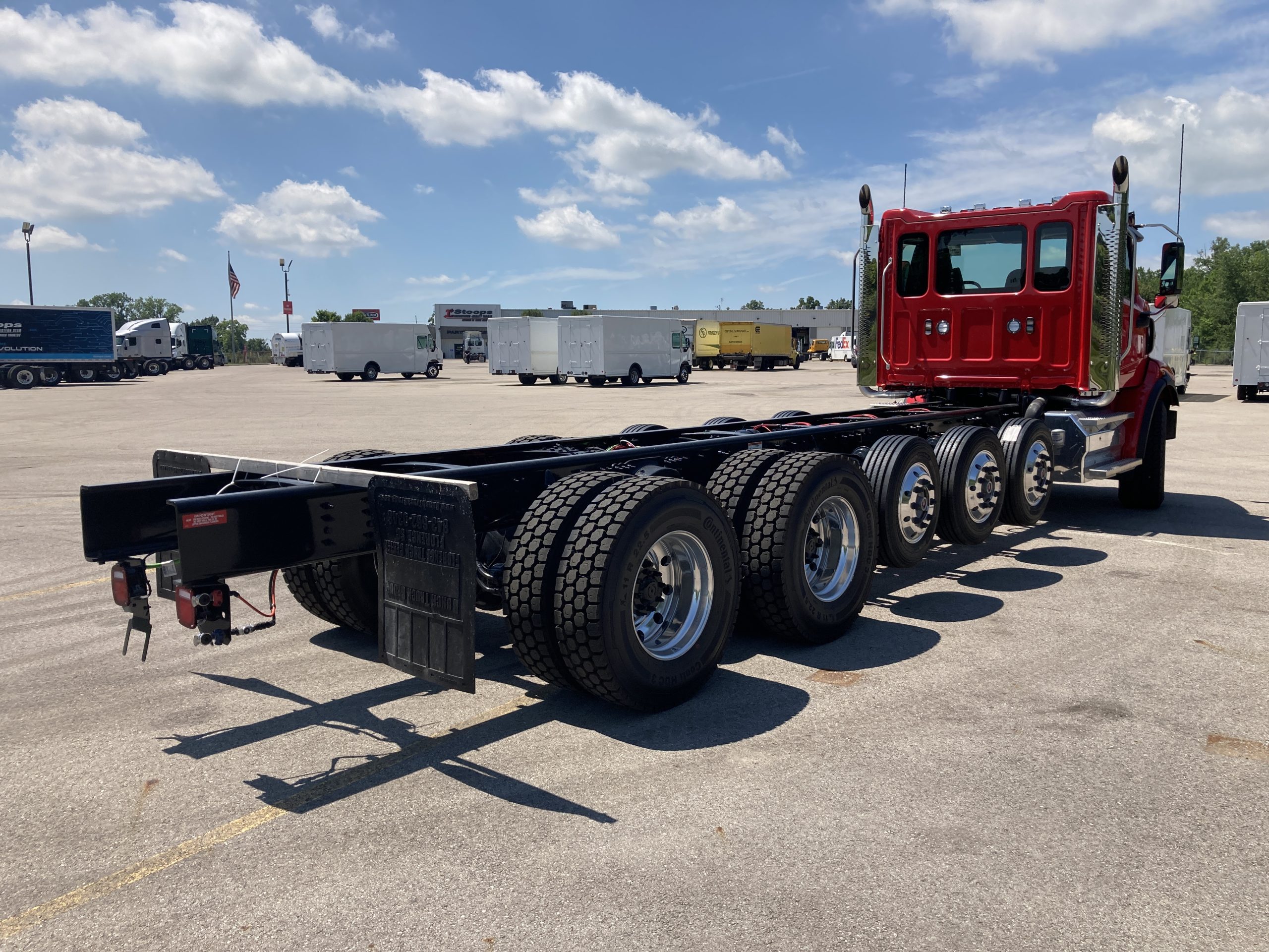 2026 Western Star 47X 2026 Western Star 47X - image 5 of 5