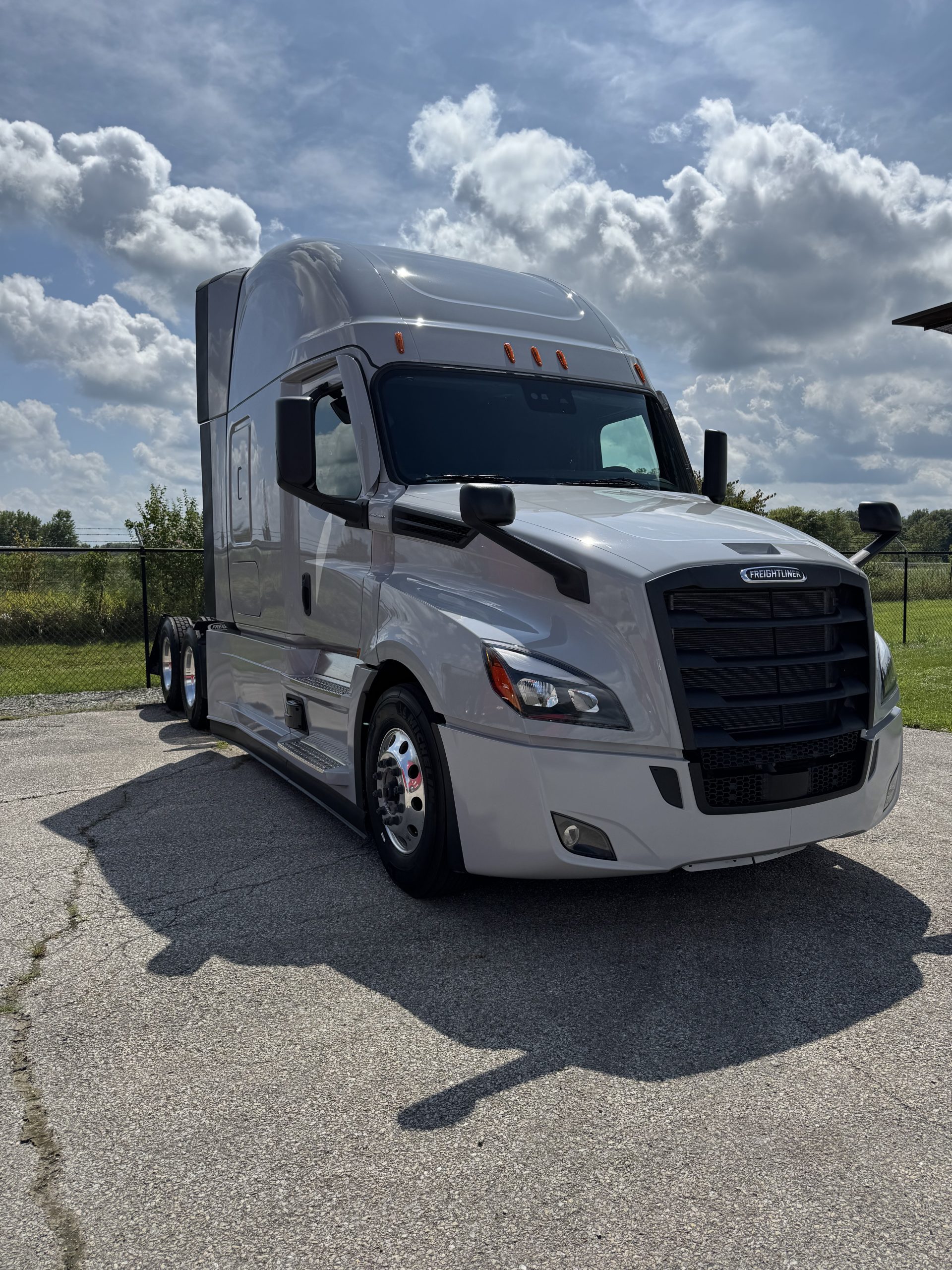 2026 Freightliner PT126SLP 2026 Freightliner PT126SLP - image 3 of 6