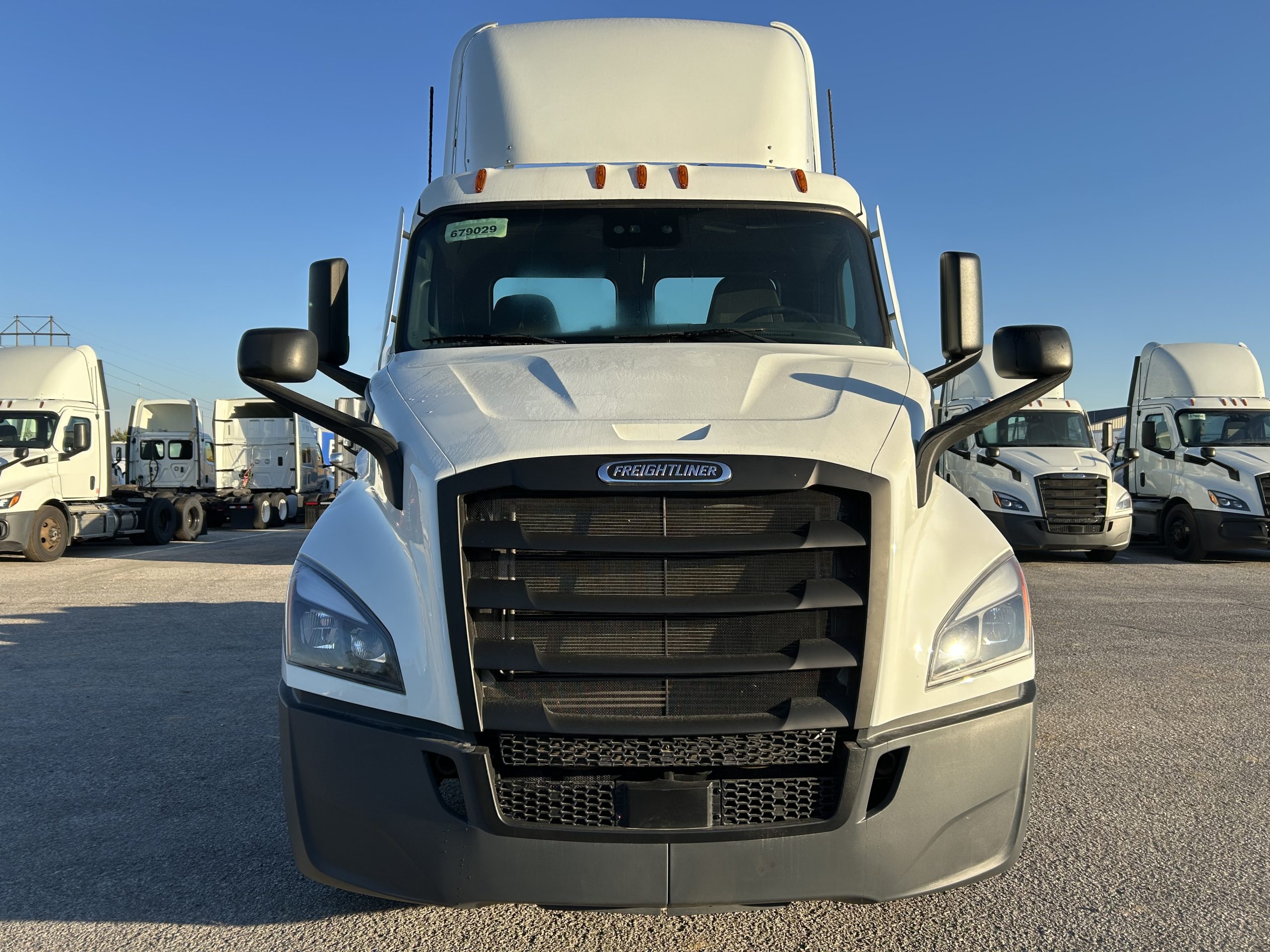 2021 Freightliner PE116 - image 1 of 6