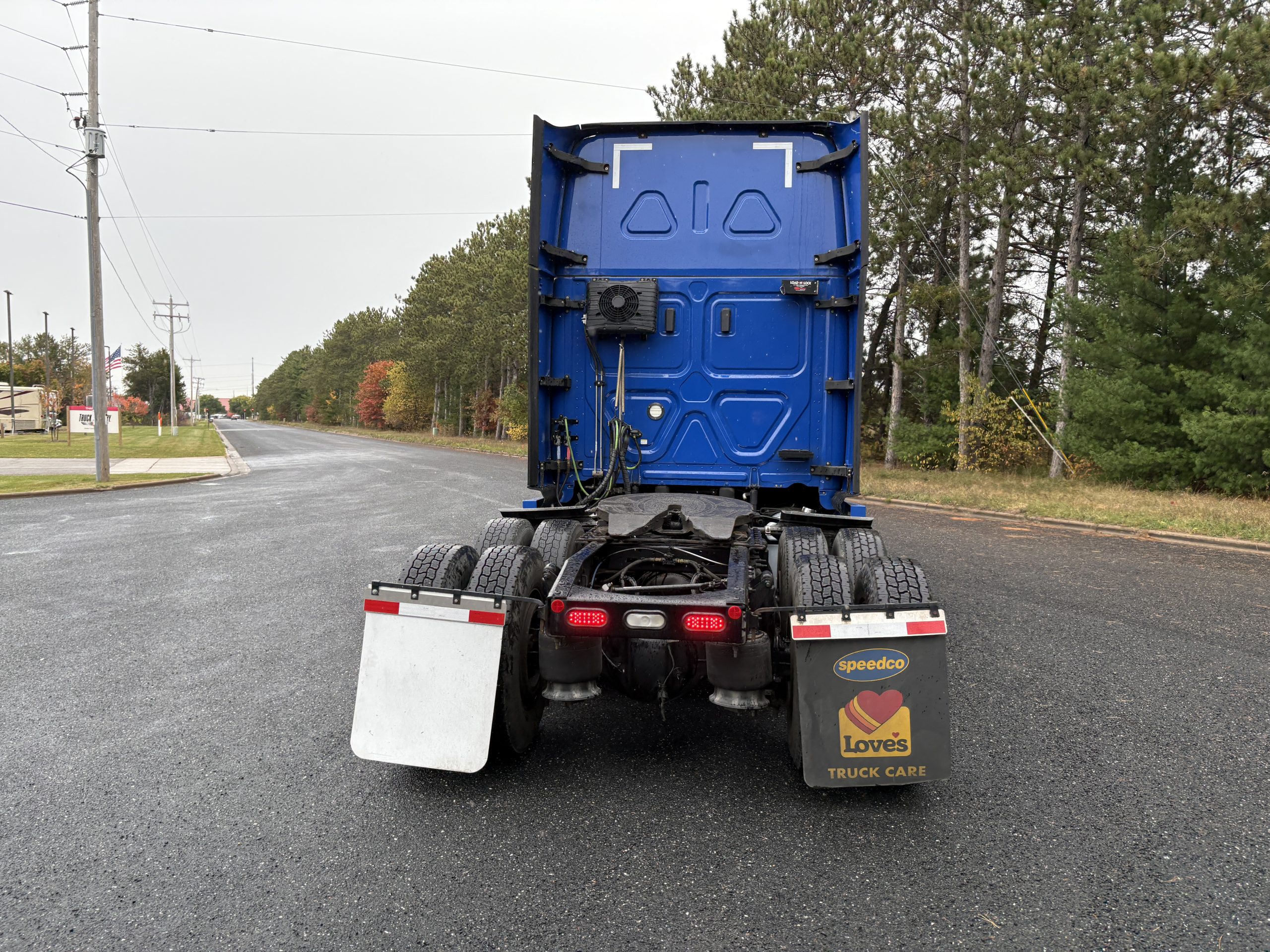 2021 Freightliner - image 4