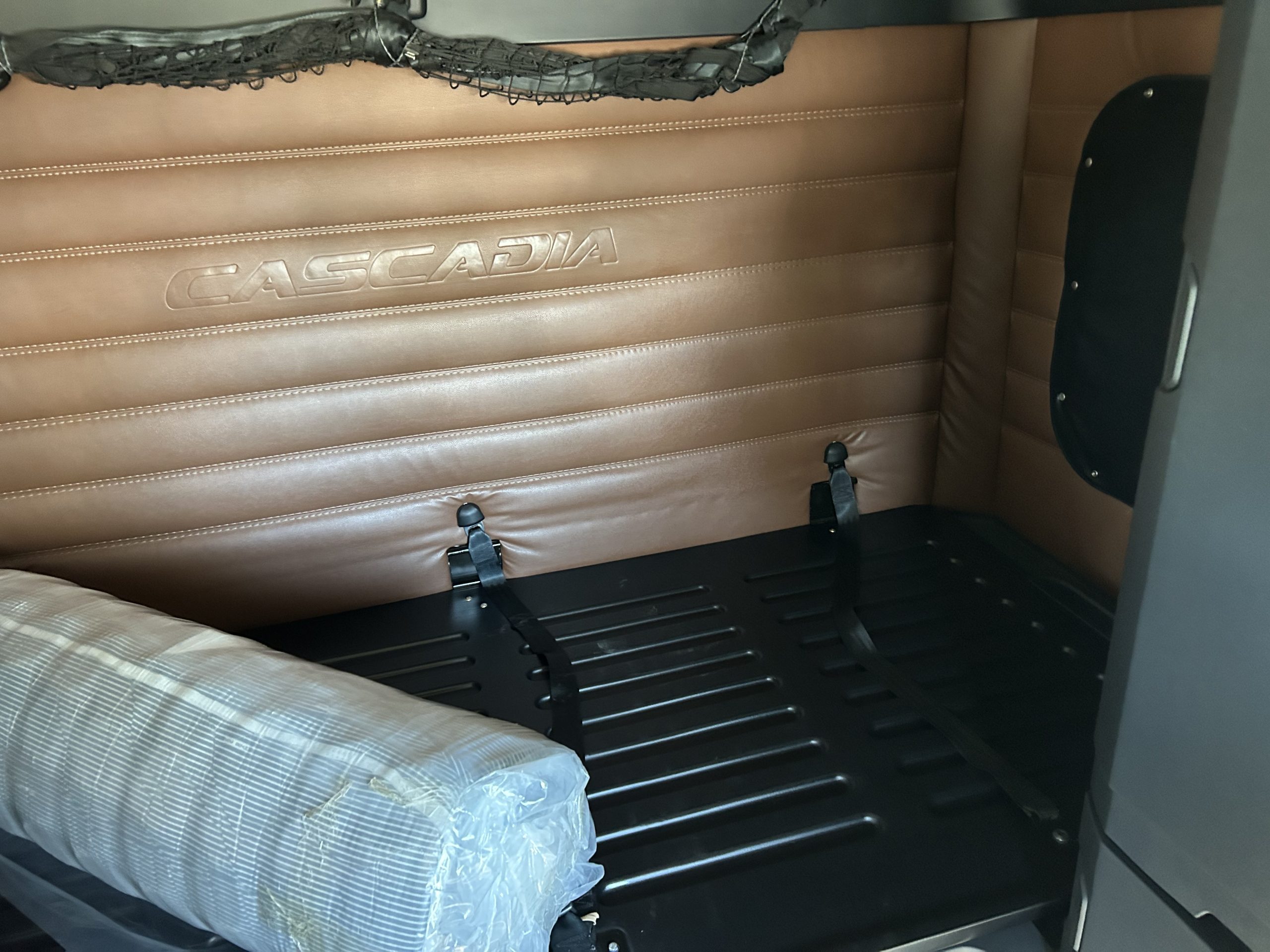 2023 Freightliner PT126SLP 2023 Freightliner PT126SLP - image 5 of 6