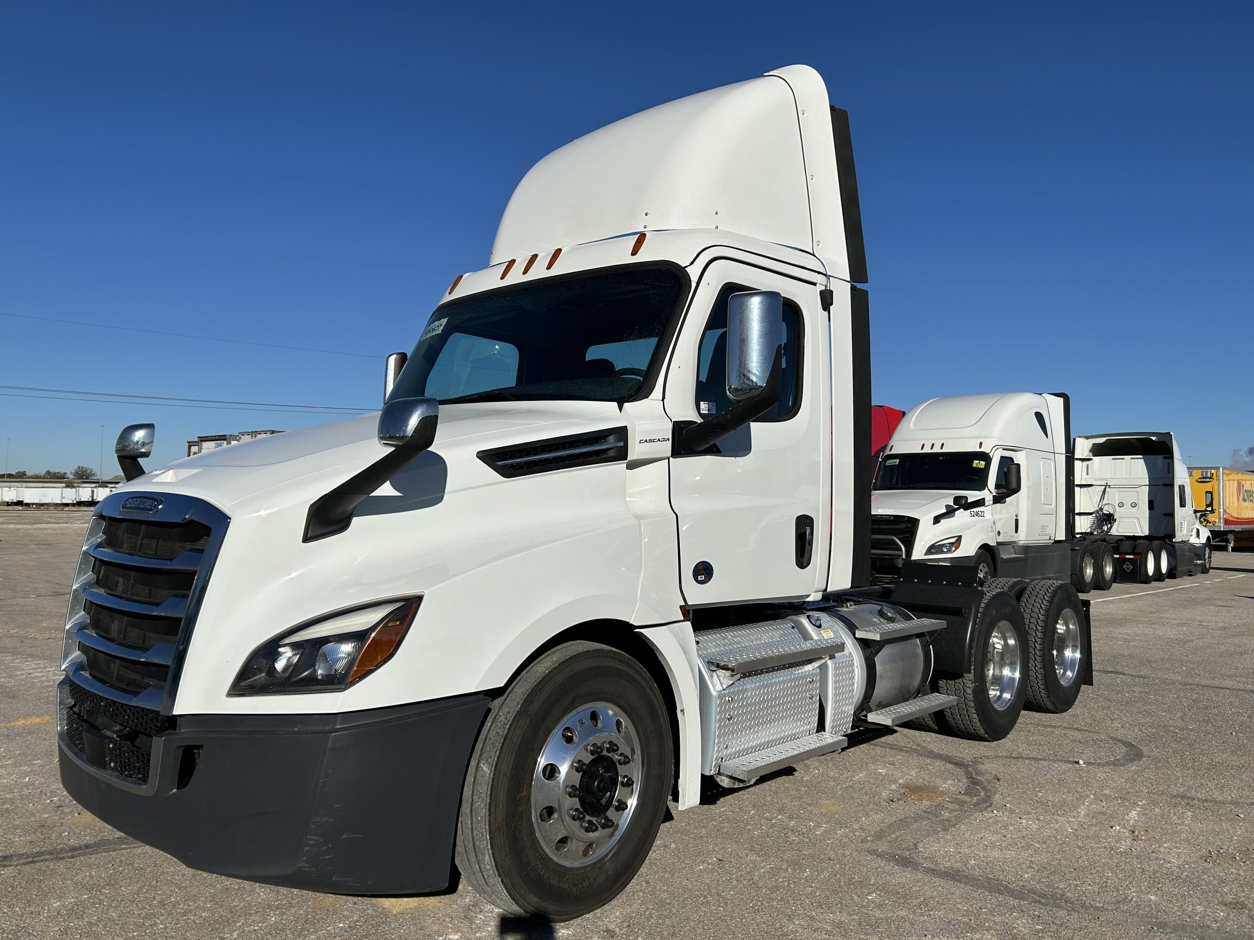 2019 Freightliner - image 1