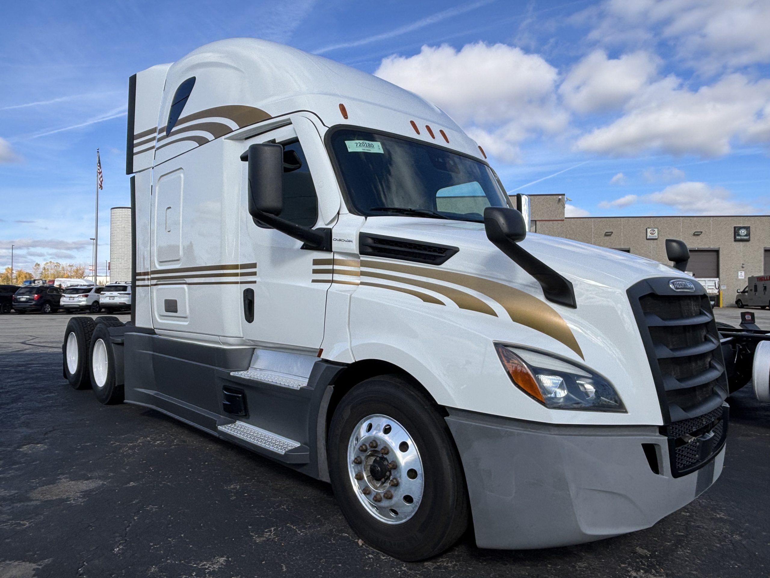 2022 Freightliner PT126 2022 Freightliner PT126 - image 3 of 6