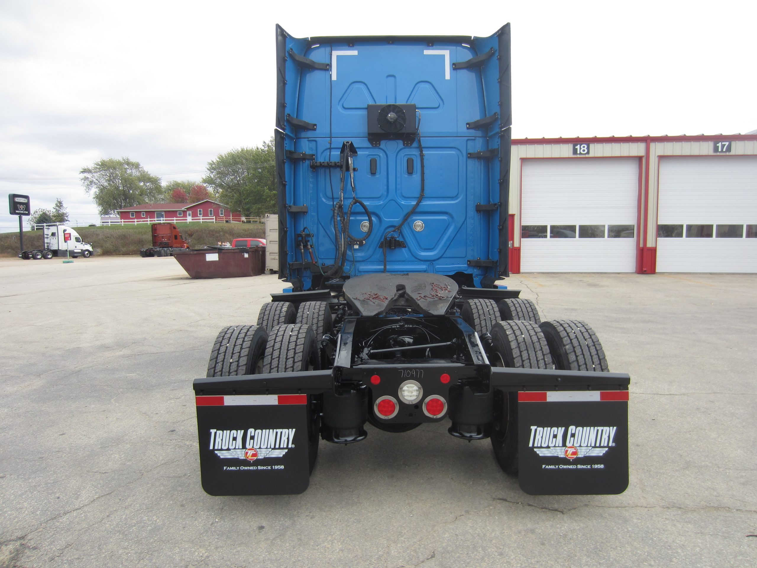 2022 Freightliner PT126 2022 Freightliner PT126 - image 4 of 6