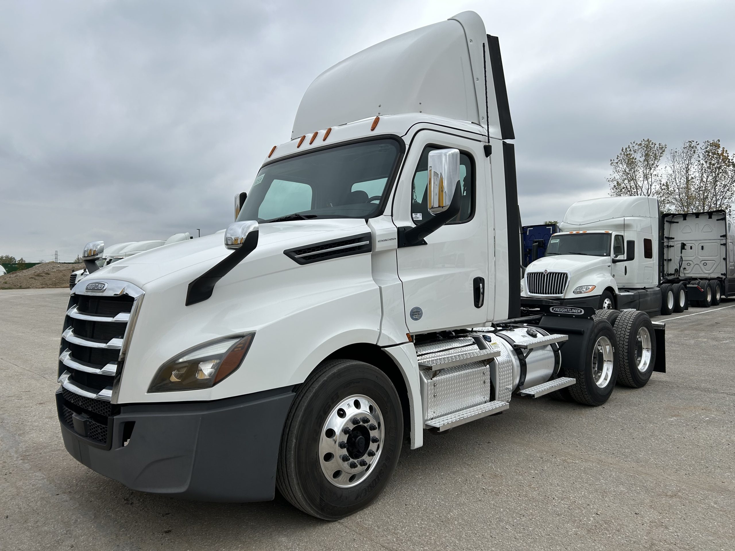 2020 Freightliner - image 1