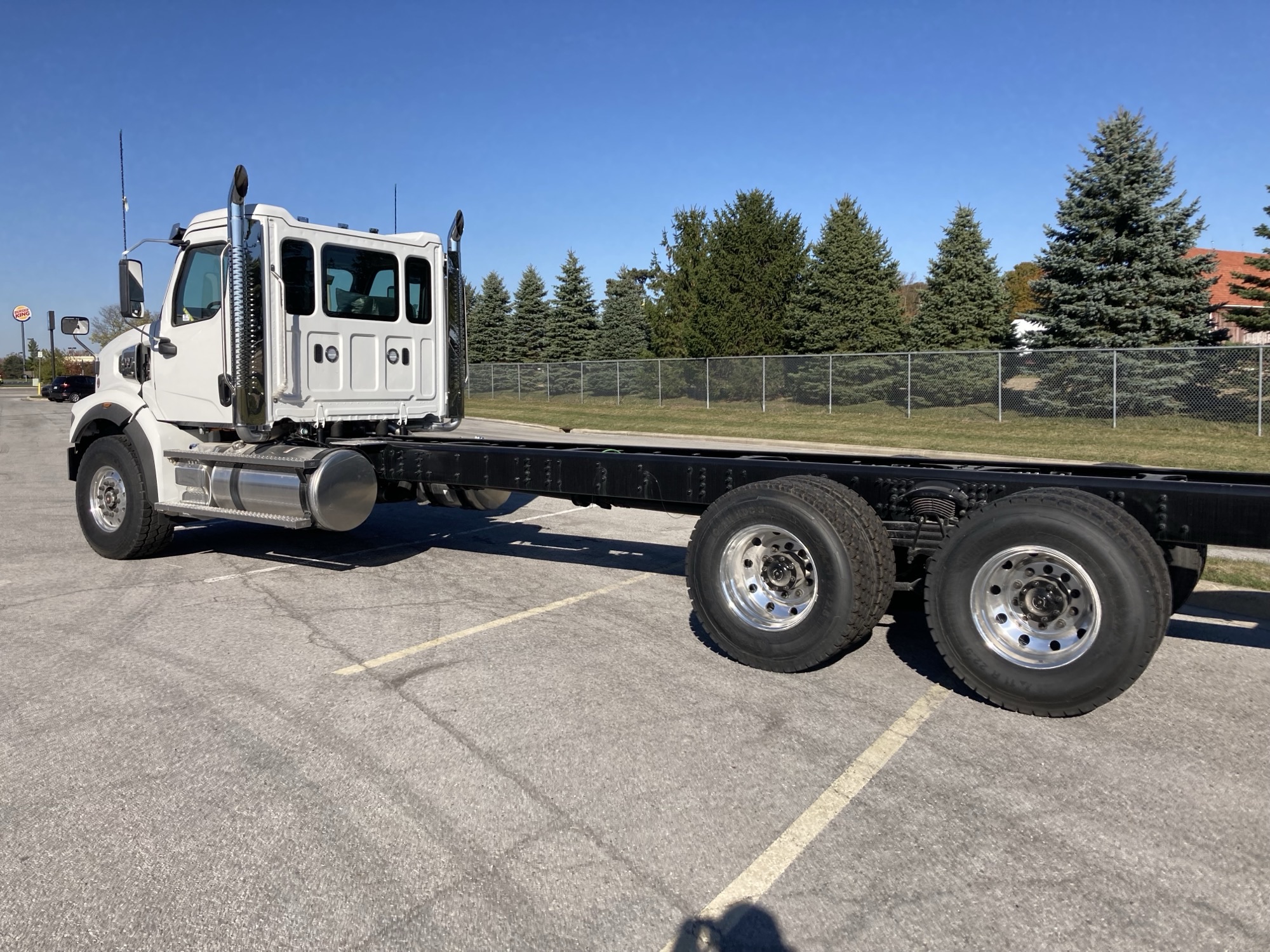 2026 Western Star 47X 2026 Western Star 47X - image 4 of 6