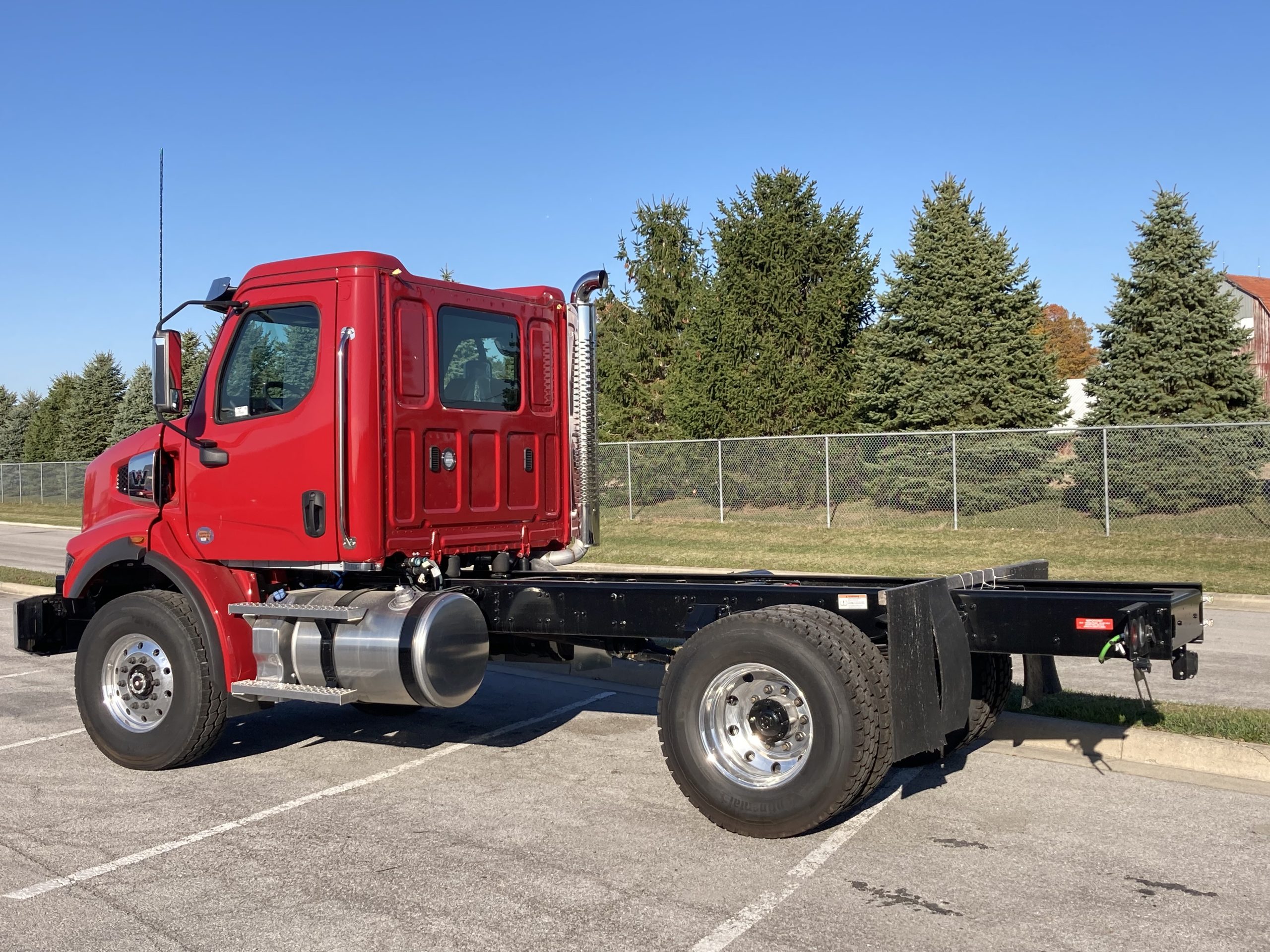 2025 Western Star 47X 2025 Western Star 47X - image 5 of 5