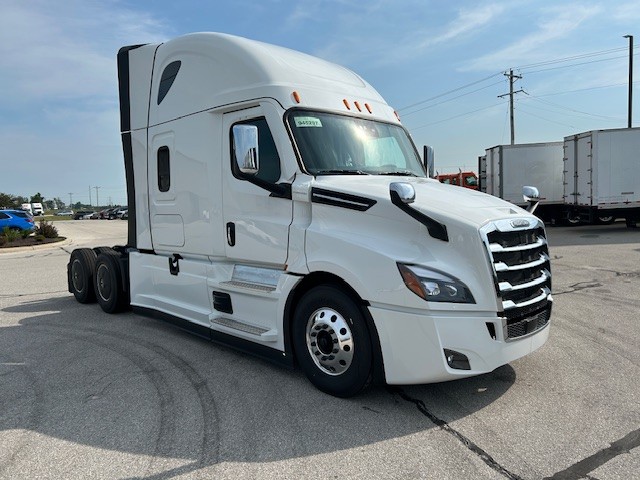 2026 Freightliner - image 3