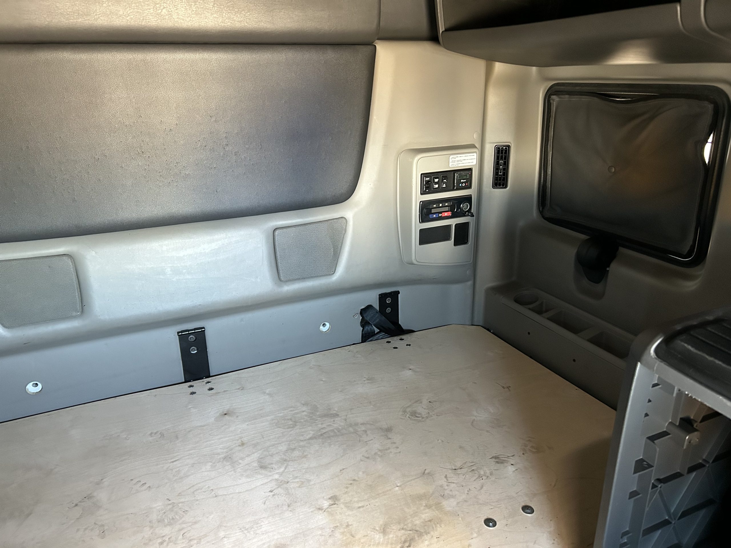 2022 International LT625 2022 International LT625 - image 6 of 6