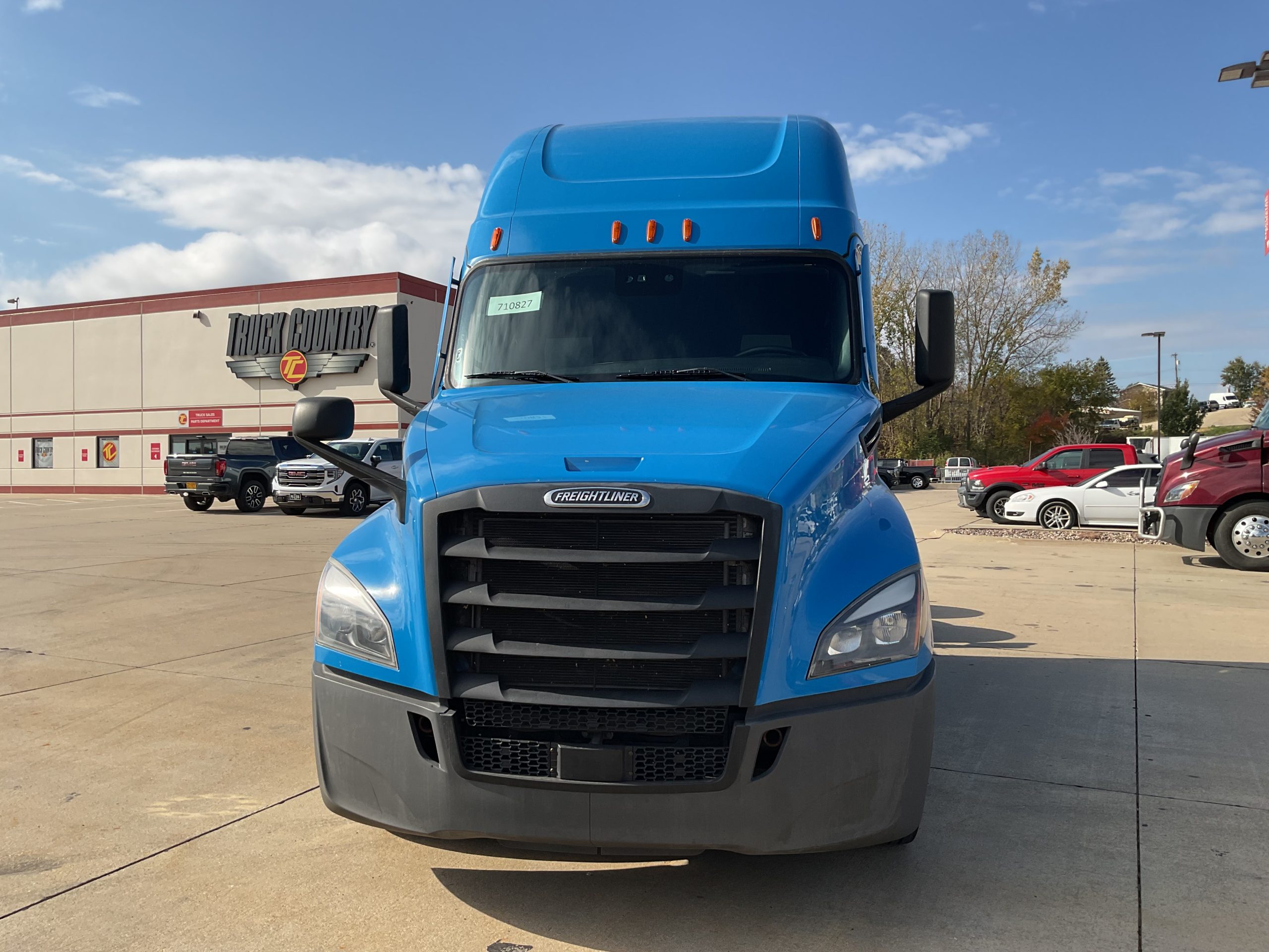 2022 Freightliner PT126 2022 Freightliner PT126 - image 2 of 6