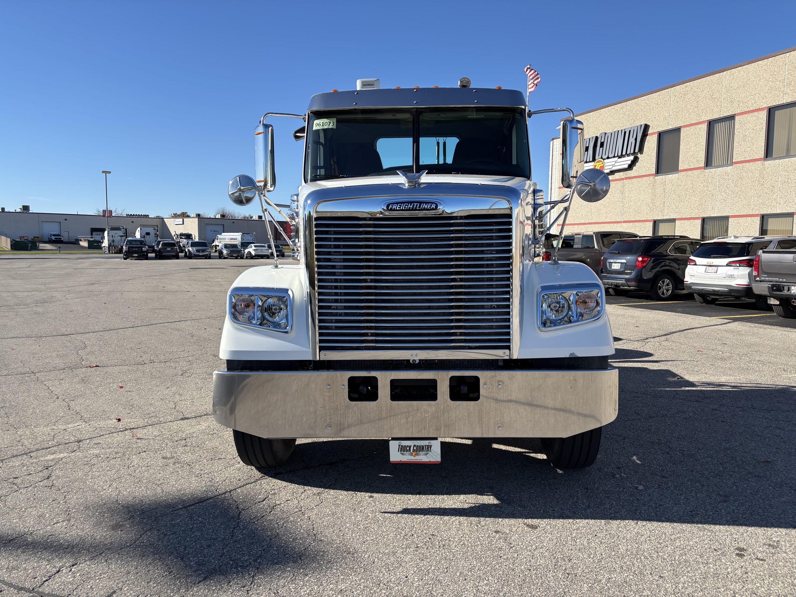 2020 Freightliner 122SD 068Rf00000UFsq2 2020 Freightliner 122SD 068Rf00000UFsq2