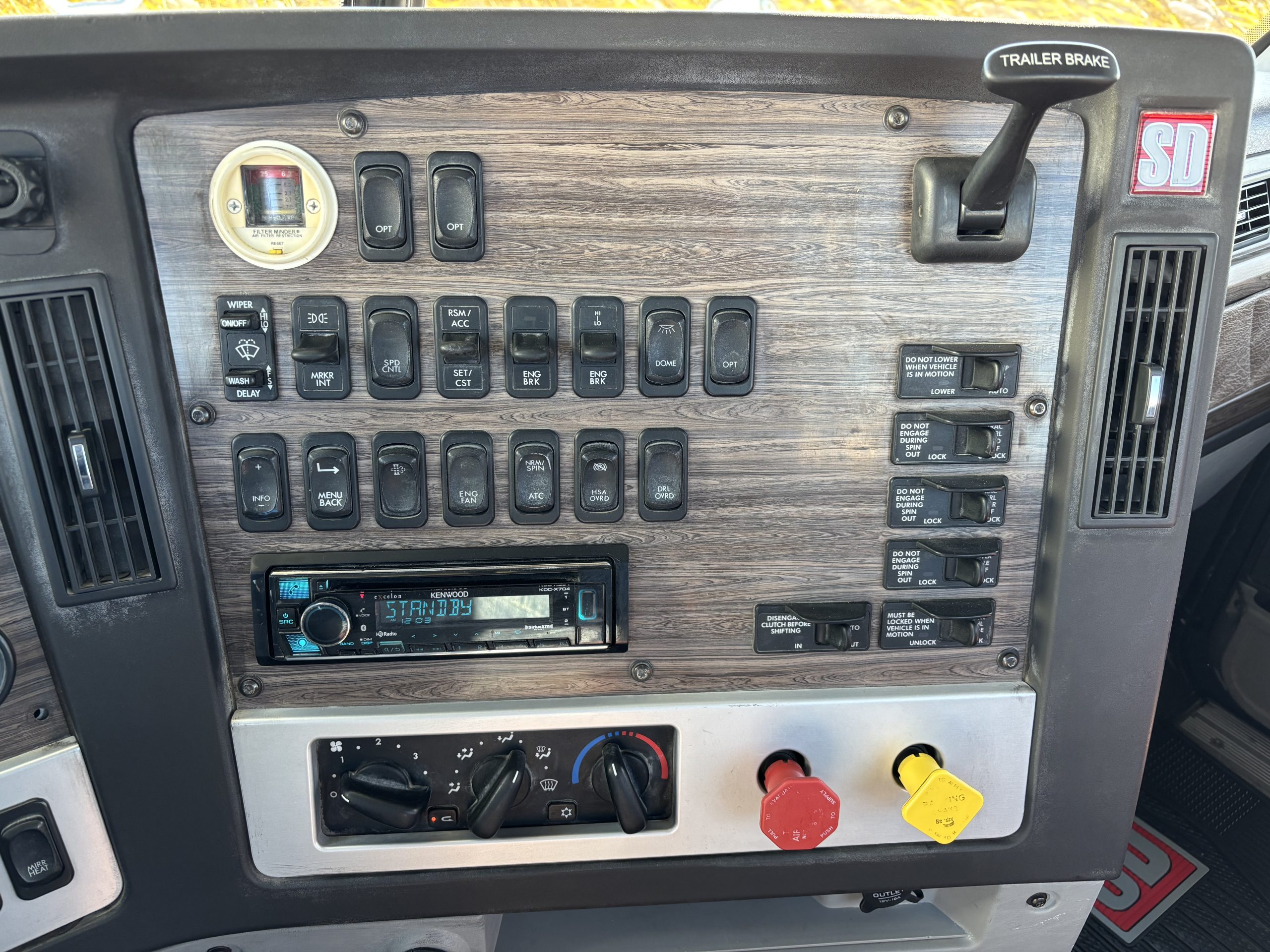 2020 Freightliner 122SD 068Rf00000UG5wv 2020 Freightliner 122SD 068Rf00000UG5wv