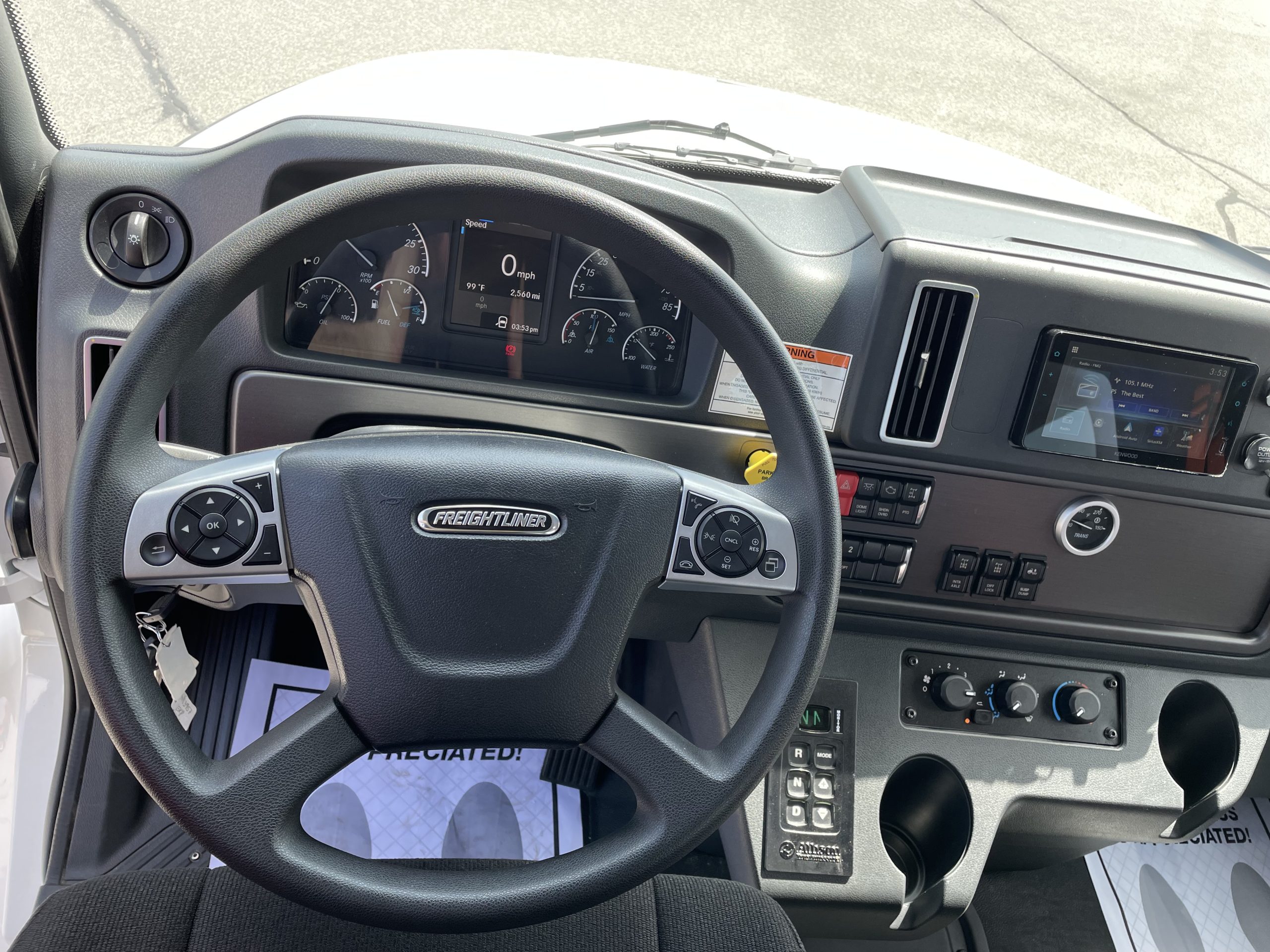 2026 Freightliner M2 106 - image 5