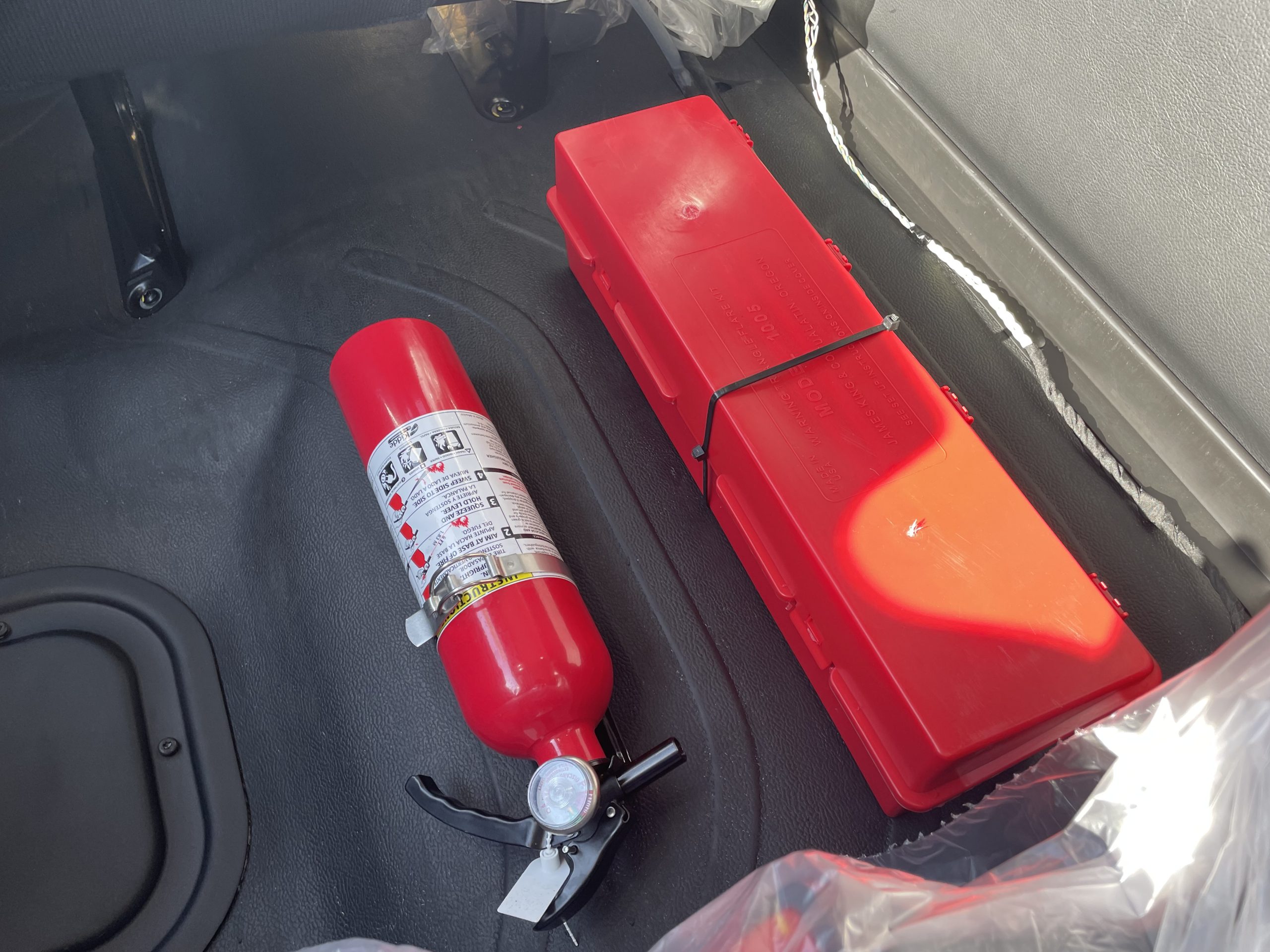 2026 Freightliner M2 106+ - image 3 of 6