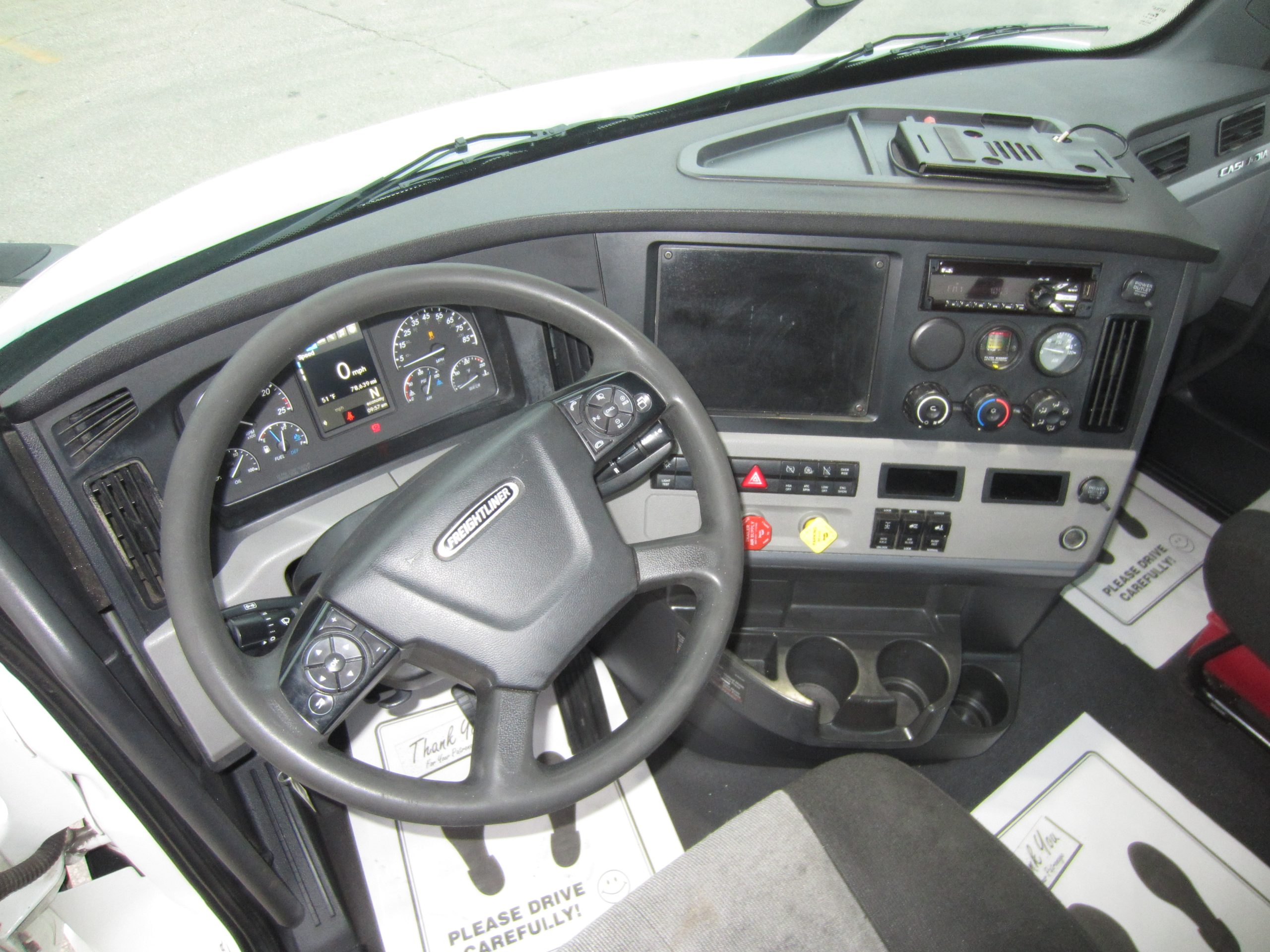 2021 Freightliner PE116 2021 Freightliner PE116 - image 5 of 6