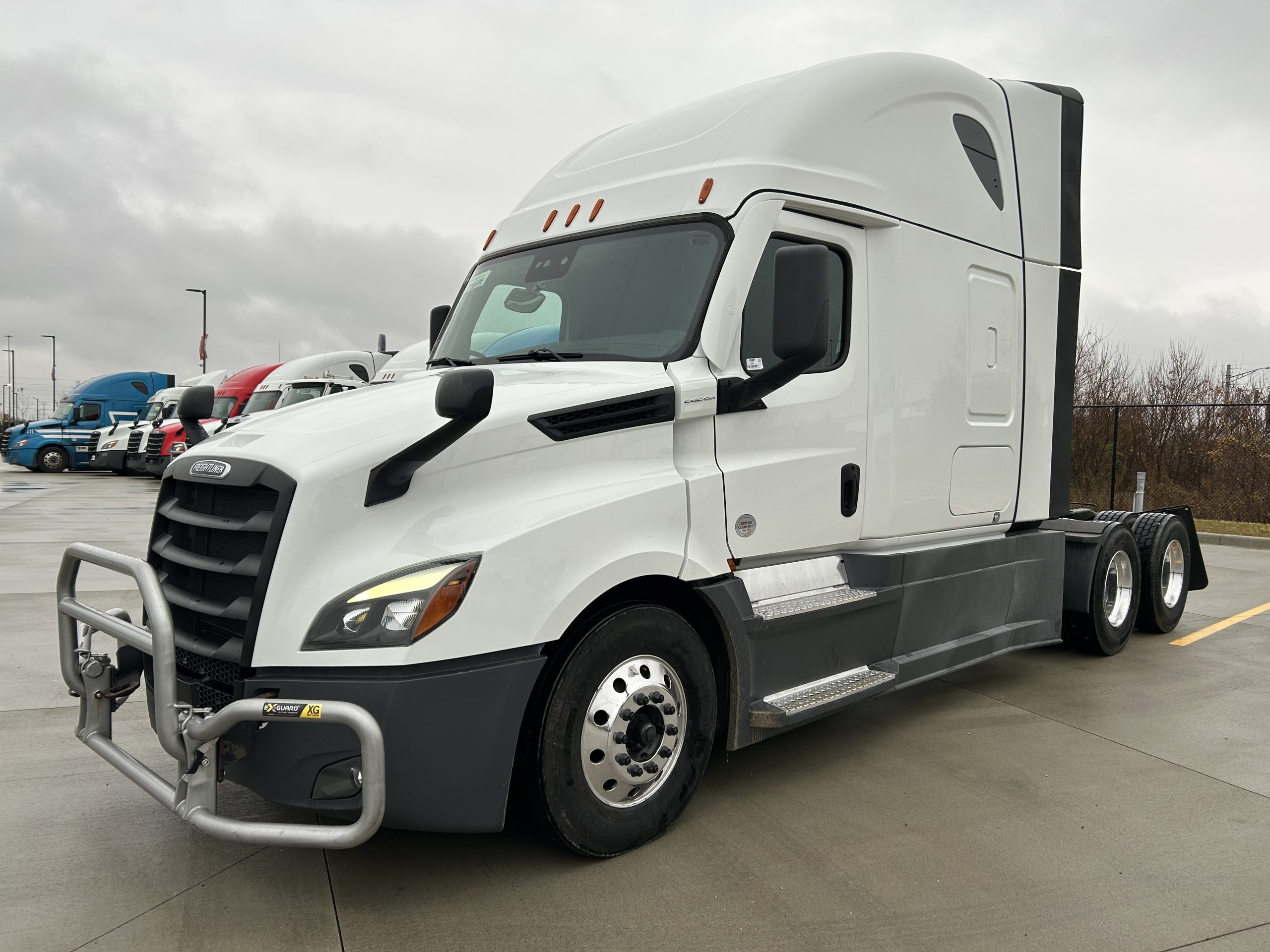 2023 Freightliner - image 1