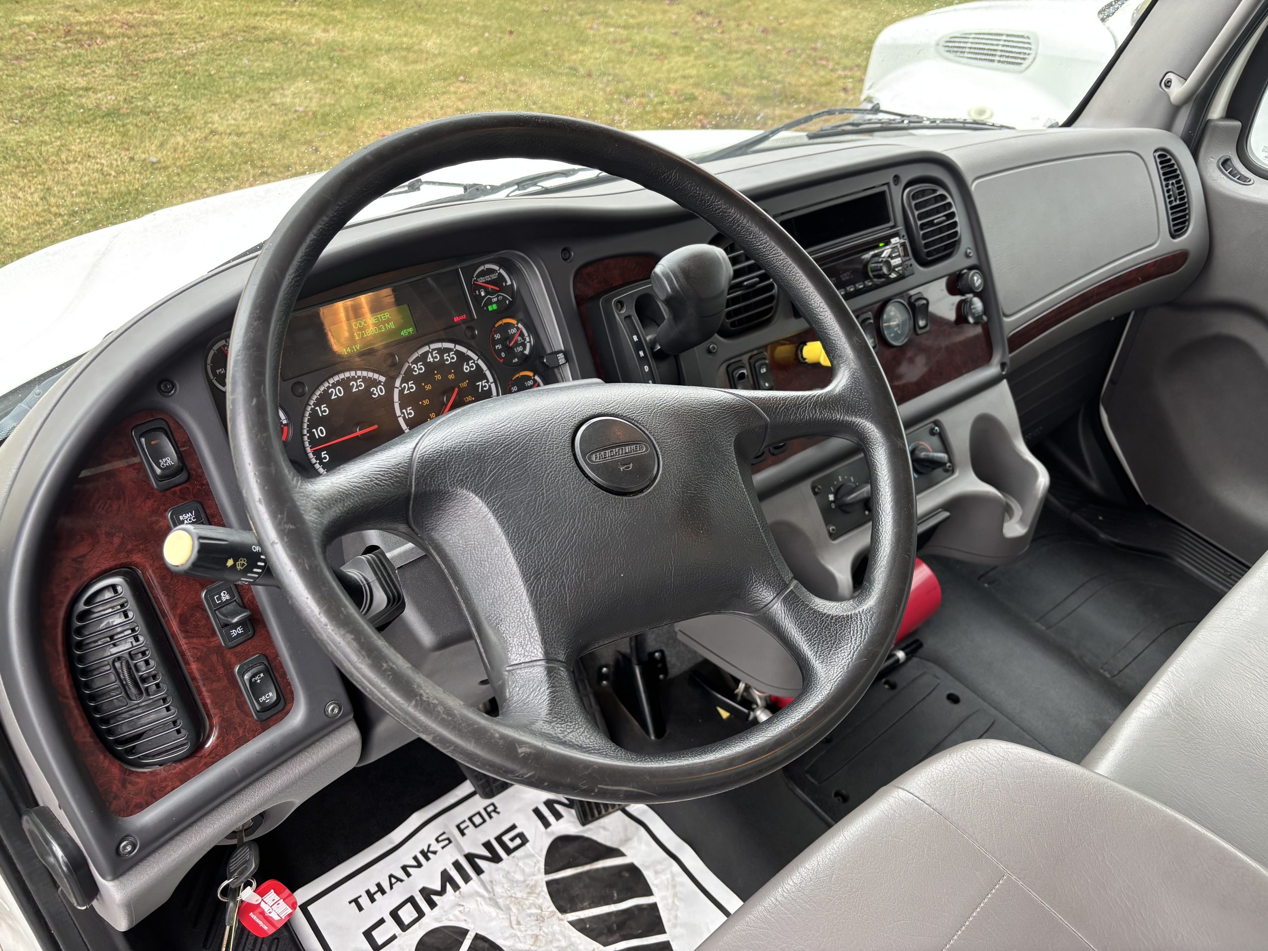 2019 Freightliner M260 - image 4 of 6