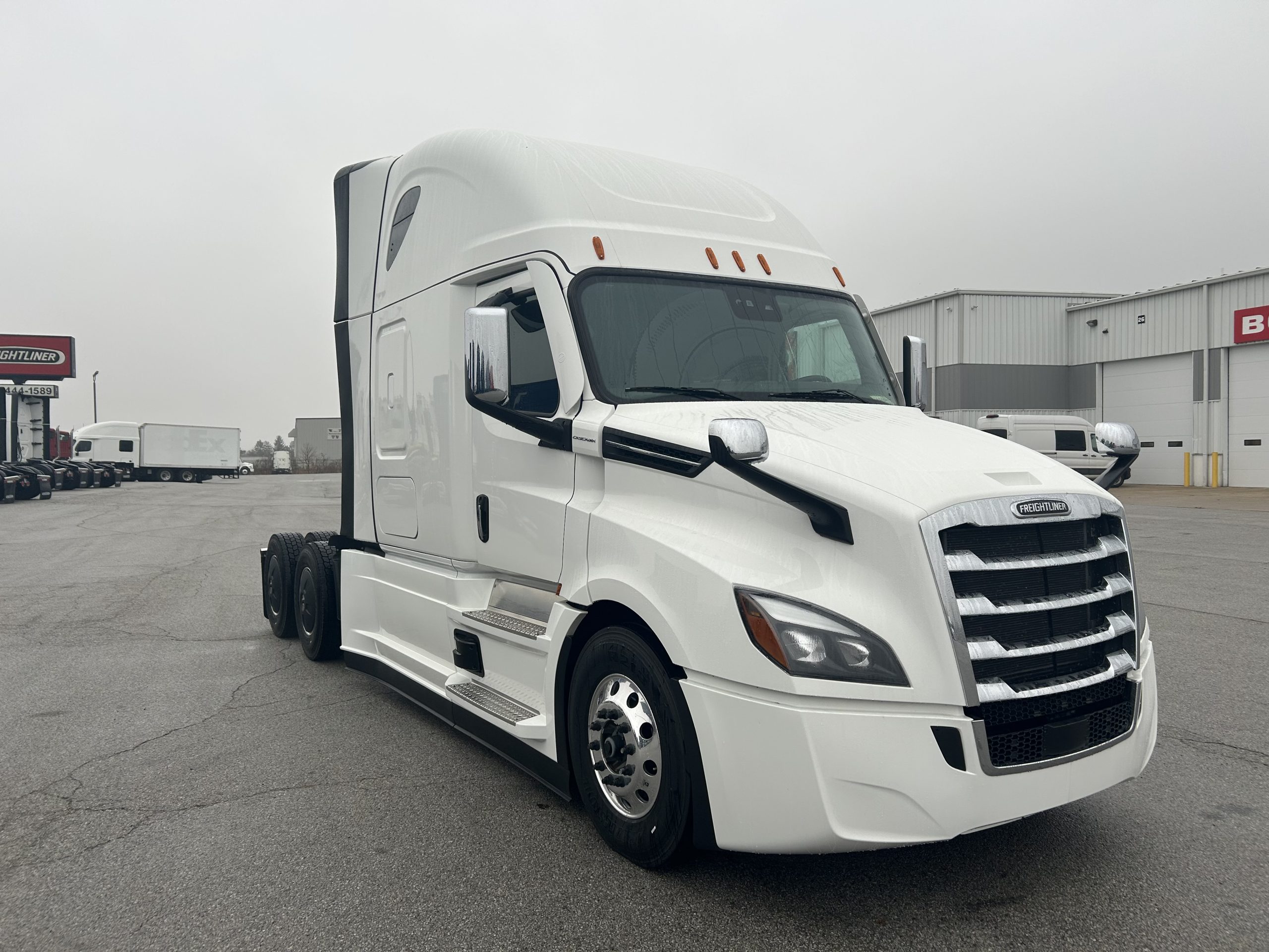 2026 Freightliner - image 3