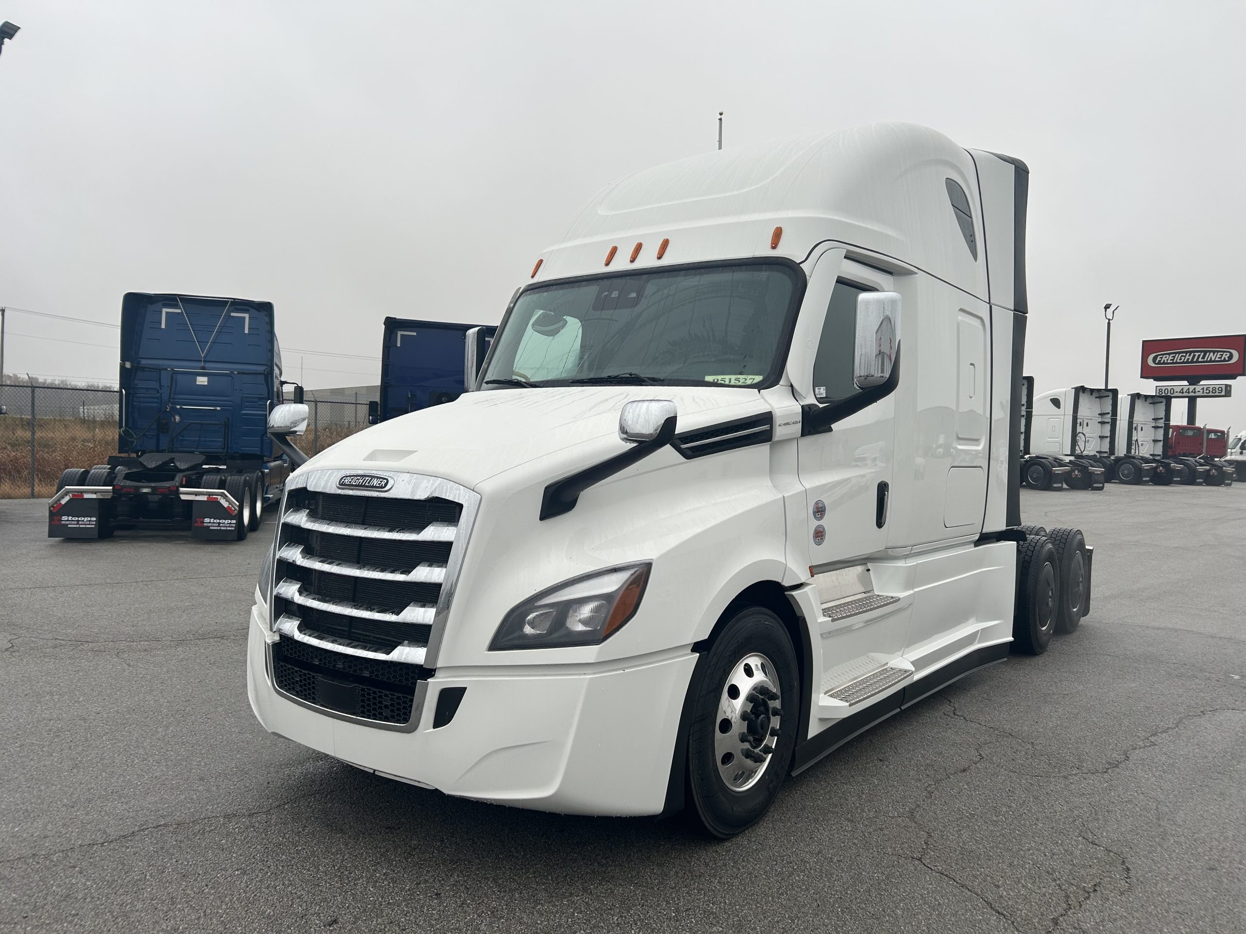2026 Freightliner - image 1