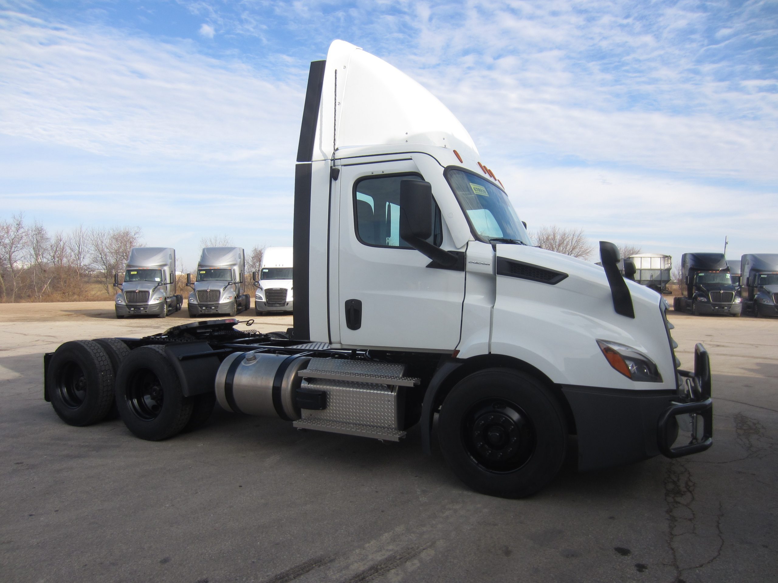 2021 Freightliner - image 3