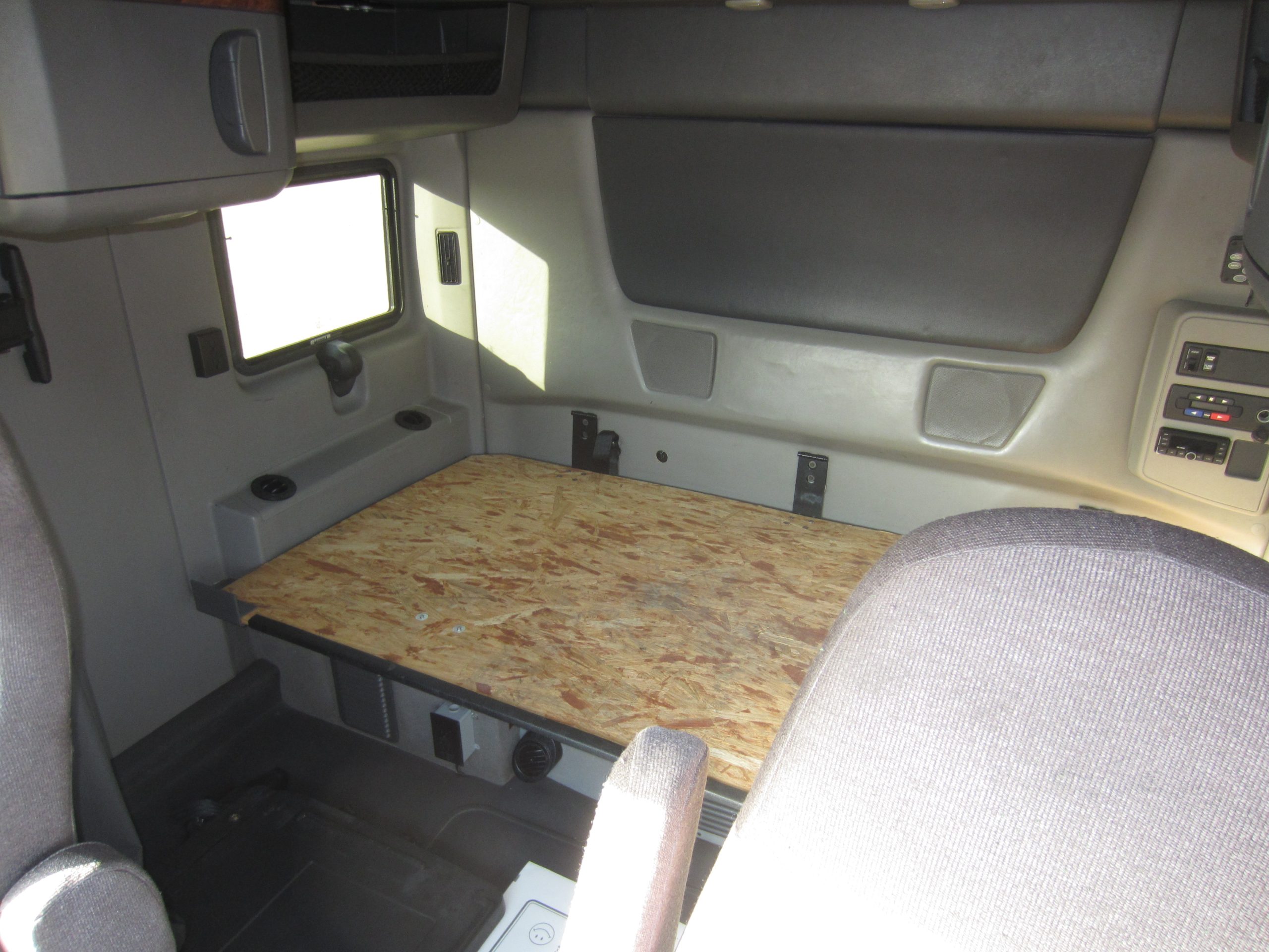 2022 International LT625 2022 International LT625 - image 6 of 6