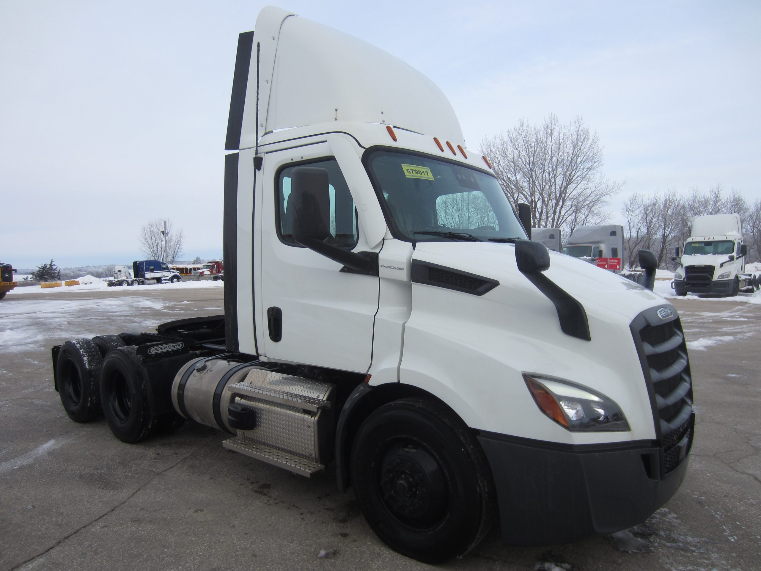 2021 Freightliner PE116 - image 3 of 6