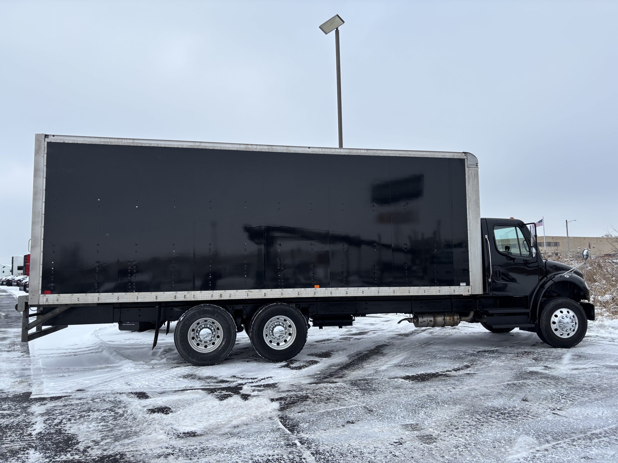 2020 Freightliner M280 2020 Freightliner M280 - image 5 of 6