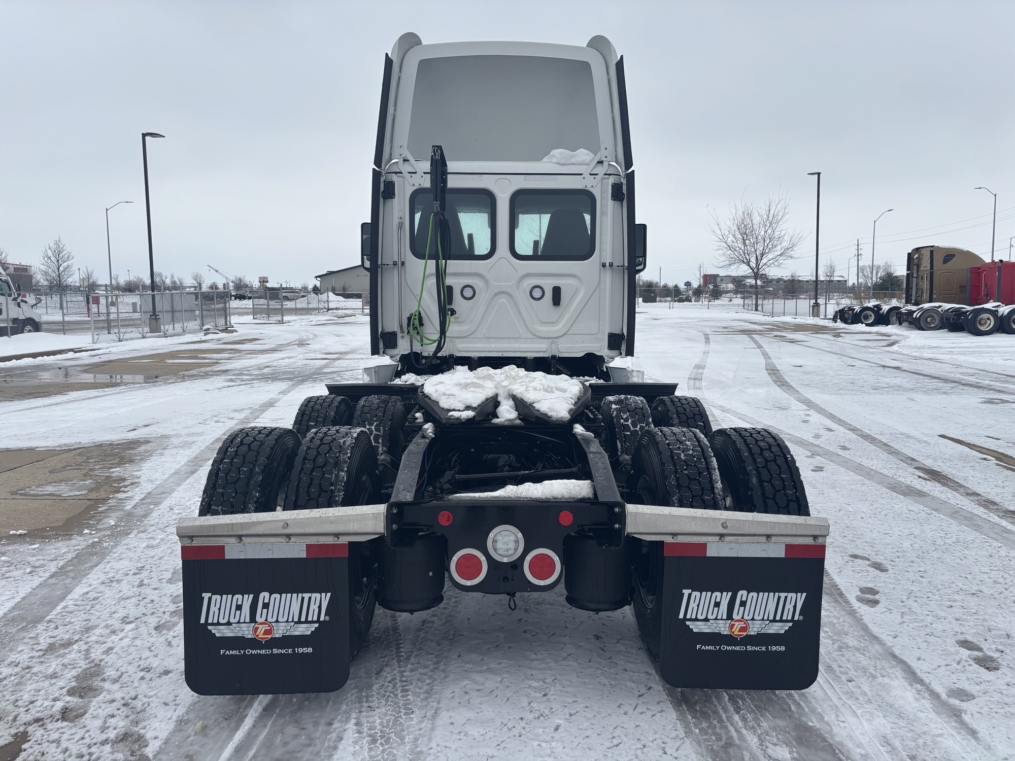 2026 Freightliner PT126DC 2026 Freightliner PT126DC - image 4 of 6