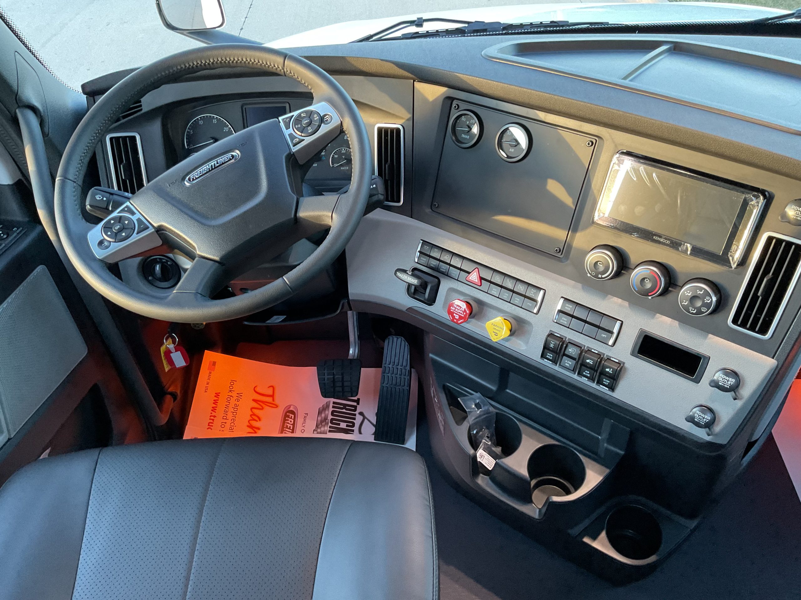 2026 Freightliner PT126DC 2026 Freightliner PT126DC - image 5 of 6