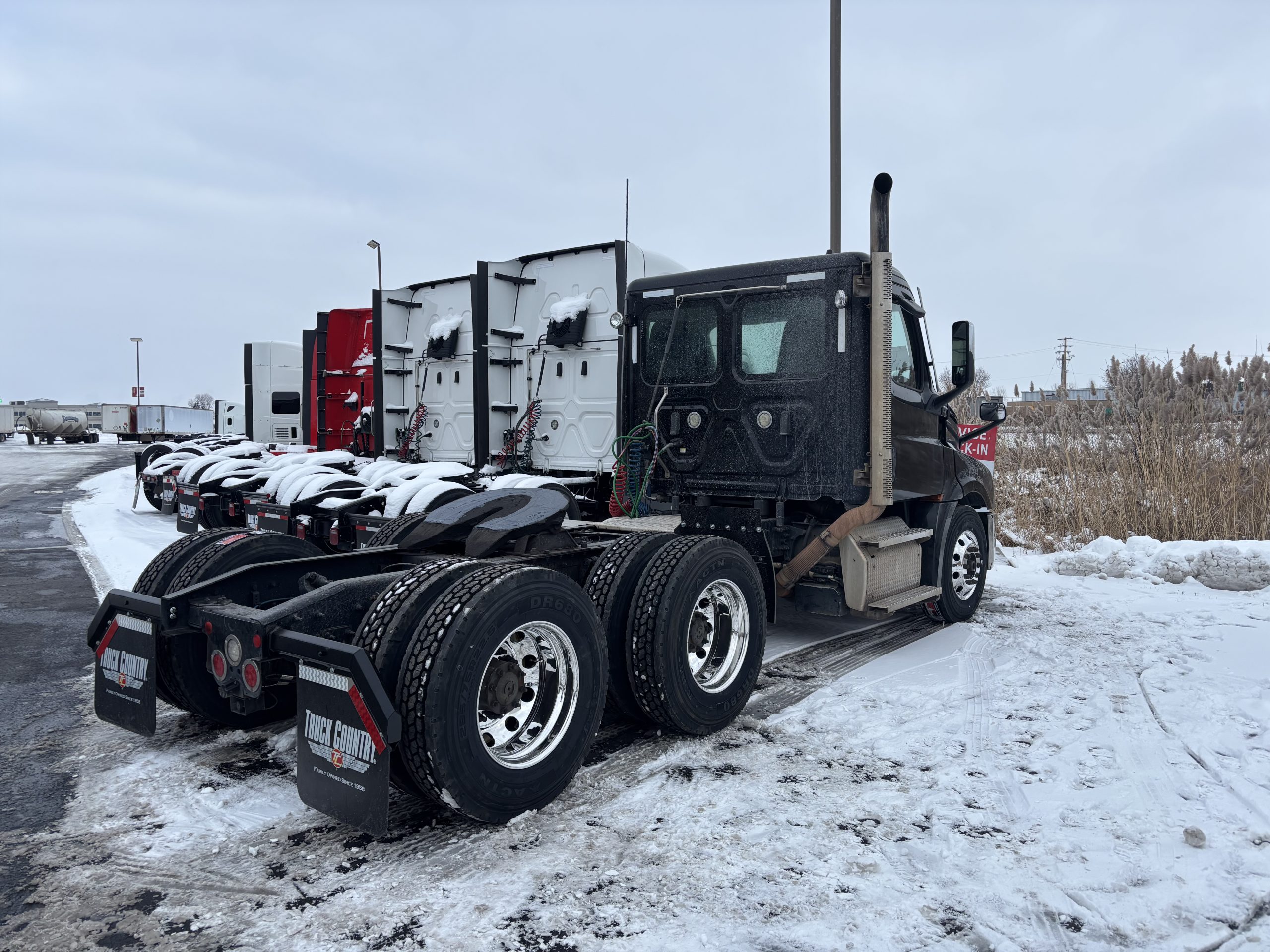 2020 Freightliner PT126 - image 2 of 3