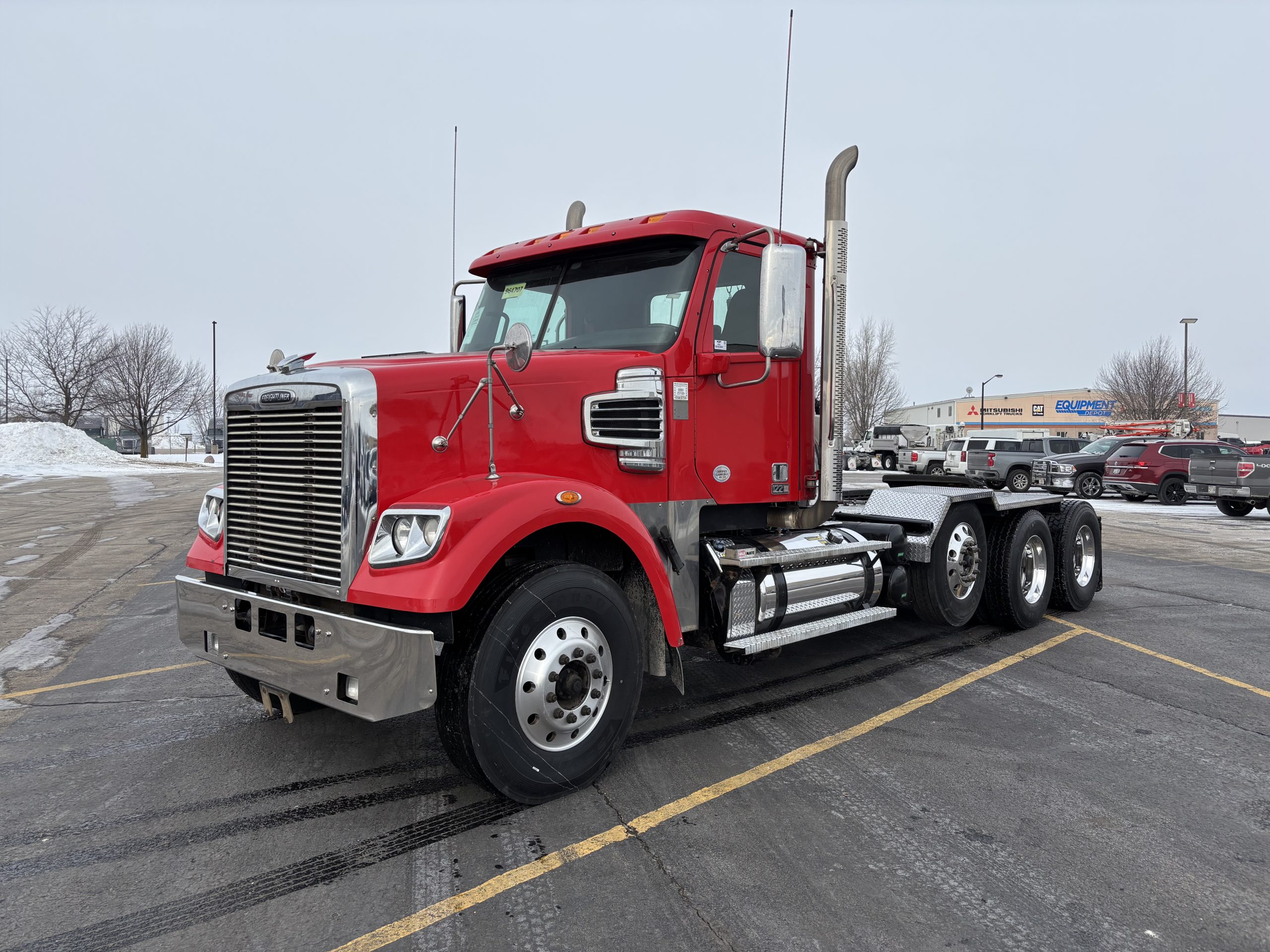 2019 Freightliner 122SD - image 1 of 6