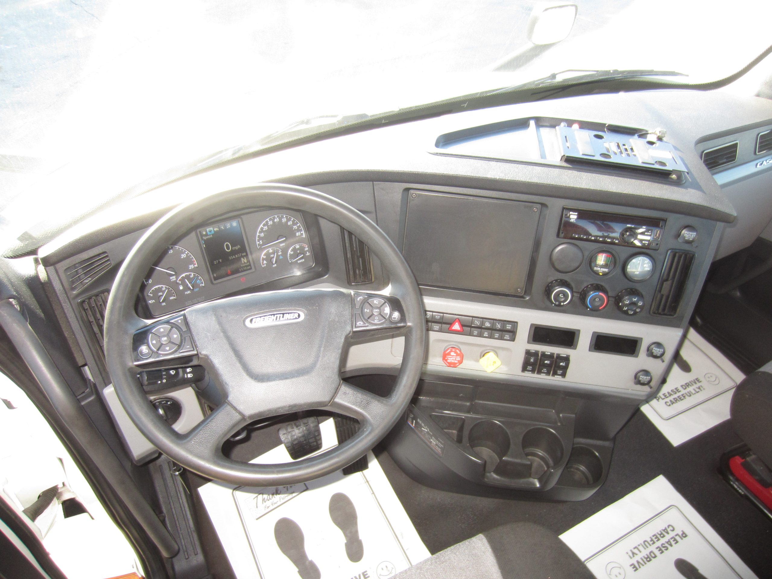 2021 Freightliner PE116 2021 Freightliner PE116 - image 5 of 6