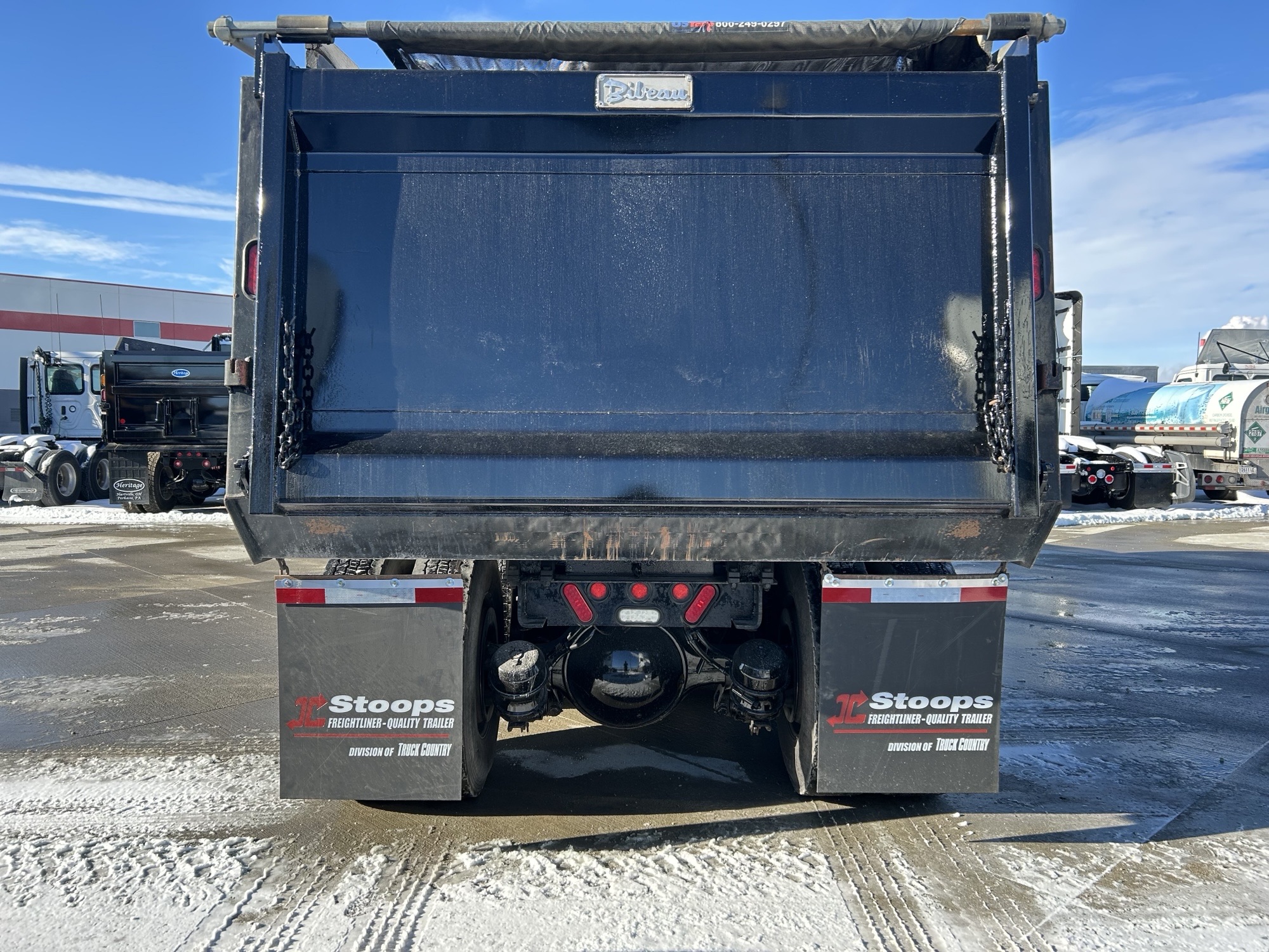 2022 Freightliner 114SD - image 4