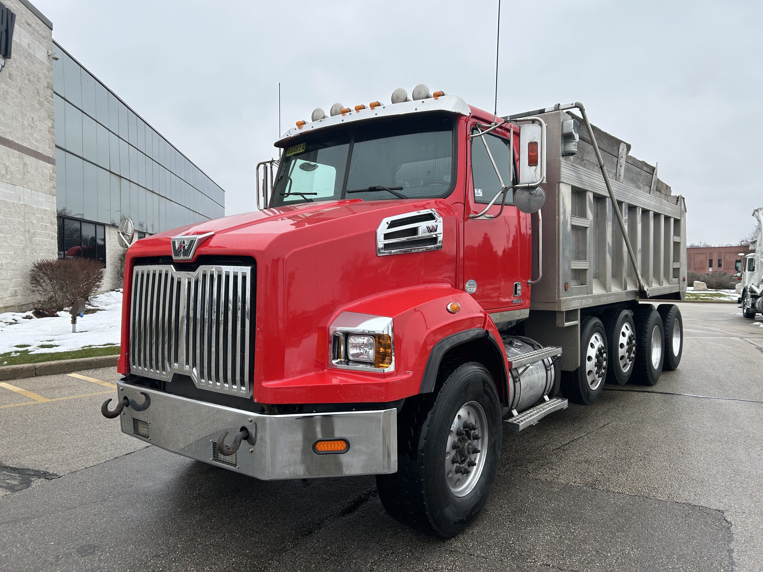 2017 Western Star 4700SB - image 1 of 6