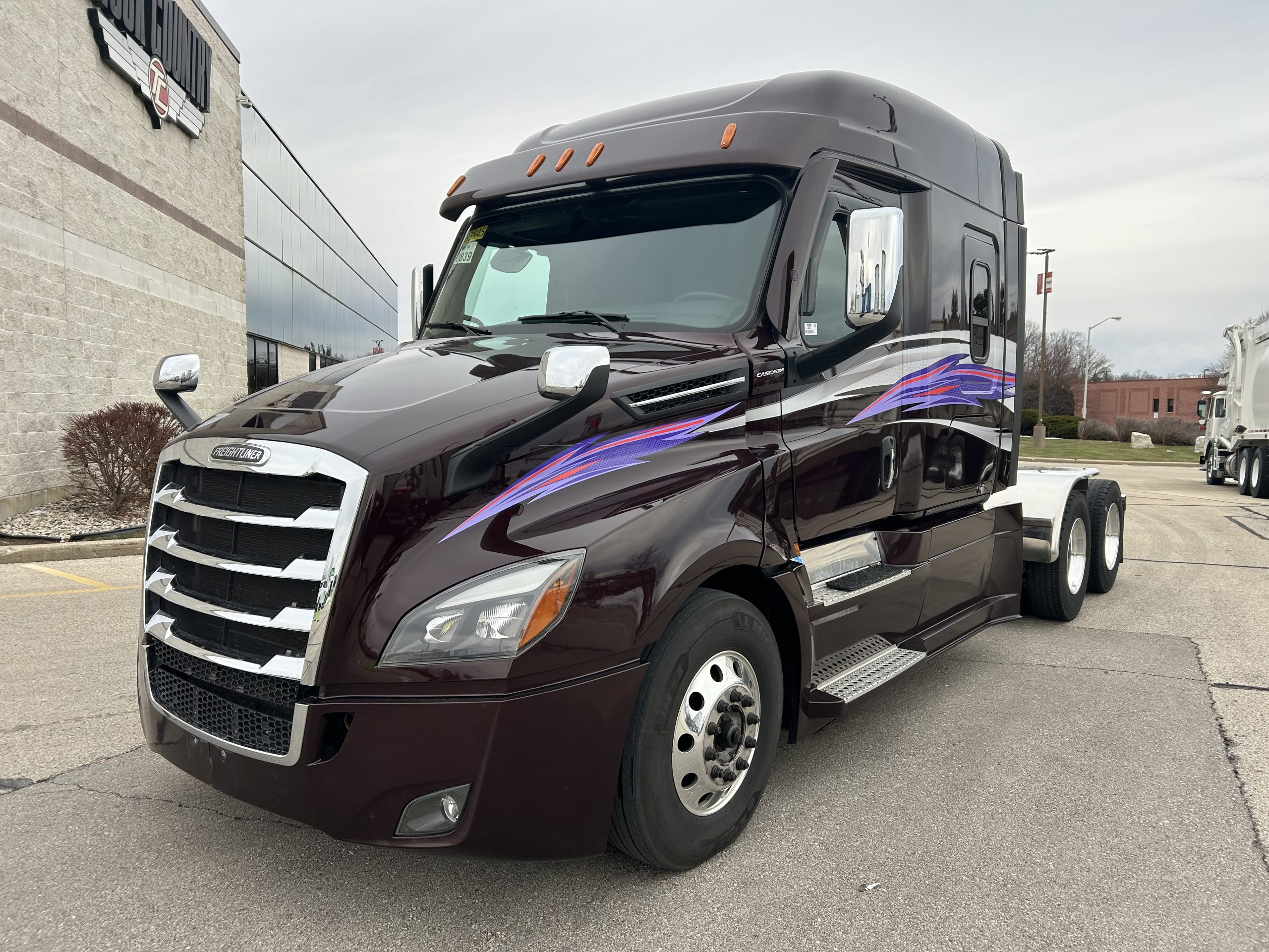 2025 Freightliner PT126SLP - image 1 of 6