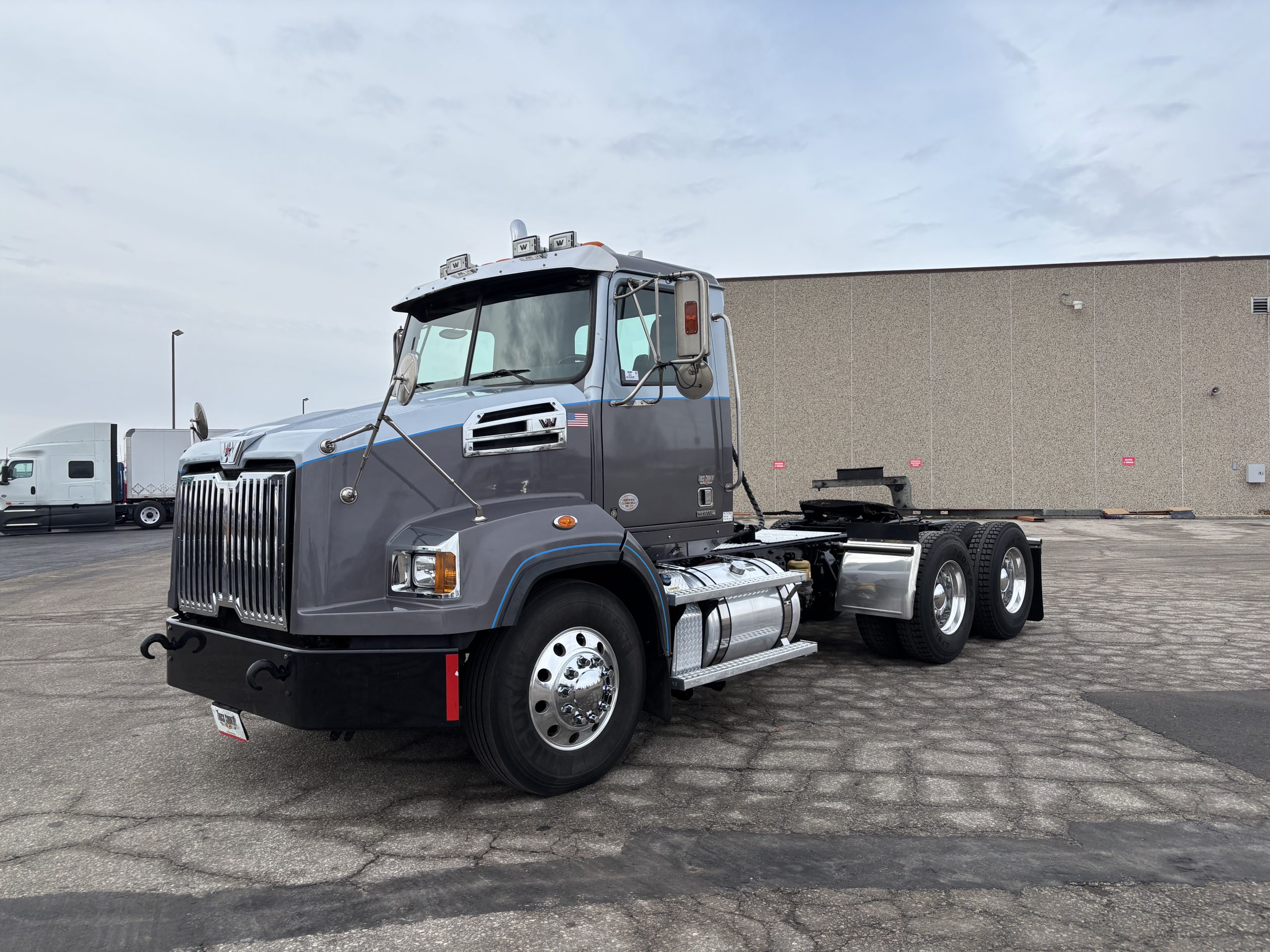 2021 Western Star 4700SB - image 1 of 6