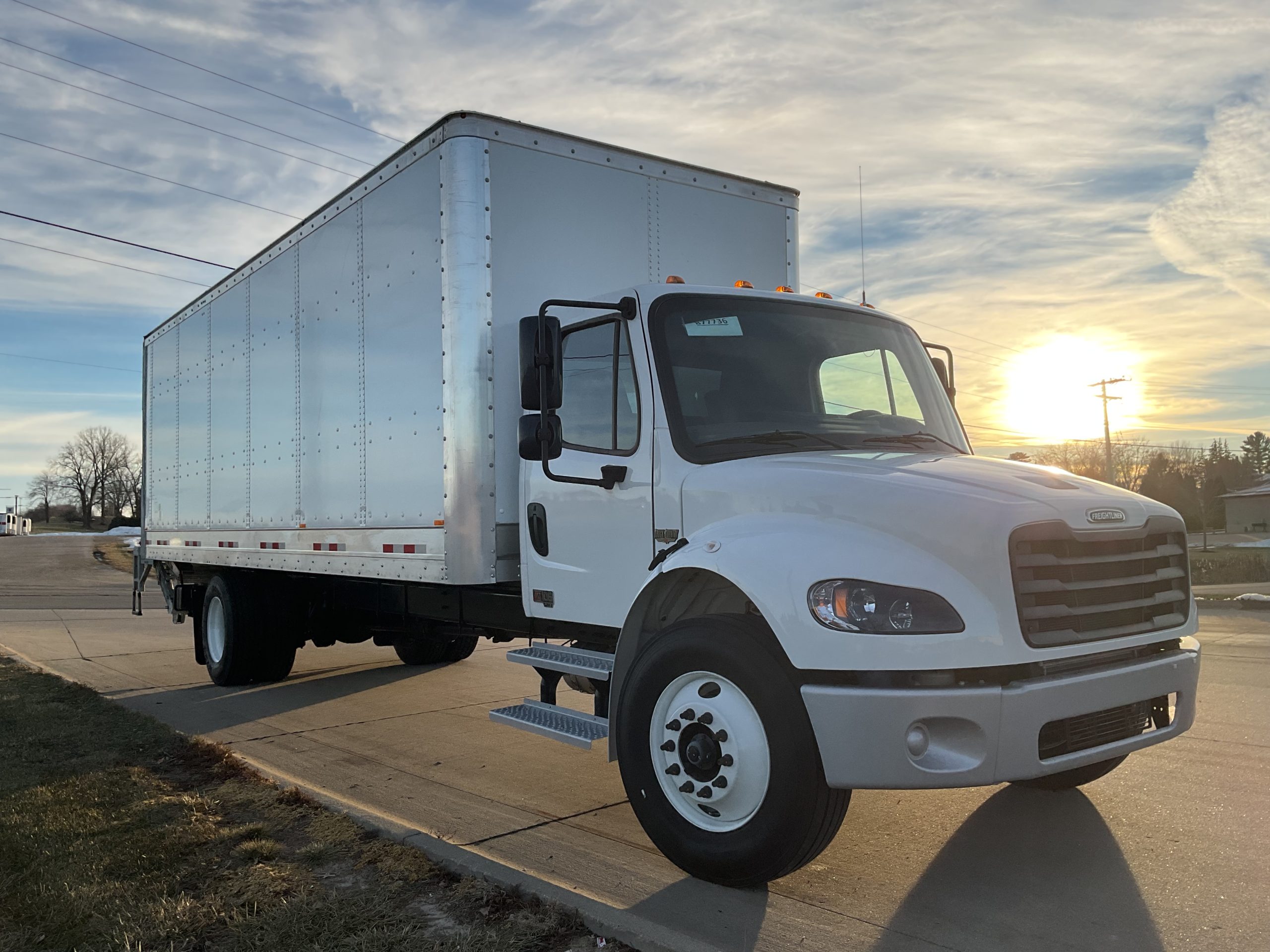 2026 Freightliner M2 106 - image 3